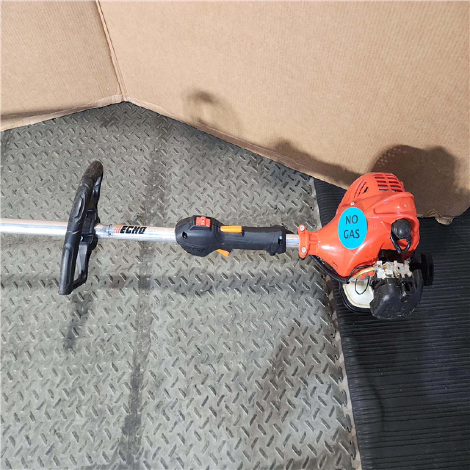 HOUSTON LOCATION - AS-IS Echo 16 Inch 21.2 CC Engine Straight Shaft String Trimmer - SRM-2120