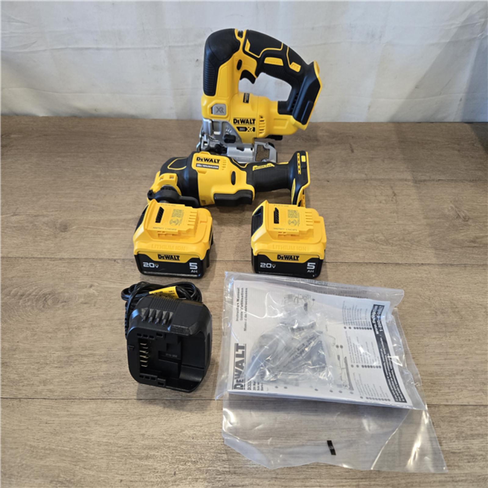 AS-IS DEWALT 20V Lithium-Ion 2-Tool Cordless Combo Kit