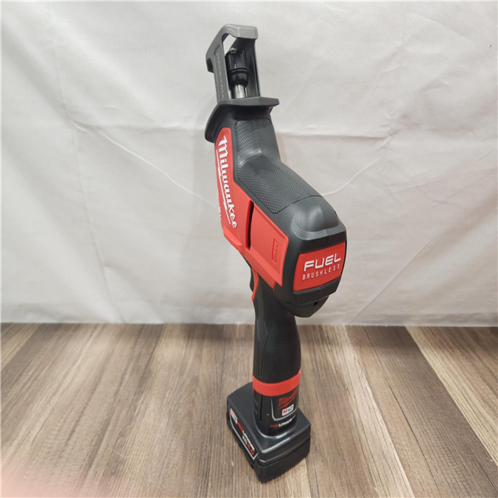 AS-IS- Milwaukee M12 FUEL 12-Volt Lithium-Ion Brushless Cordless HACKZALL Reciprocating Saw Kit W/ Free M12 4.0Ah Compact Battery