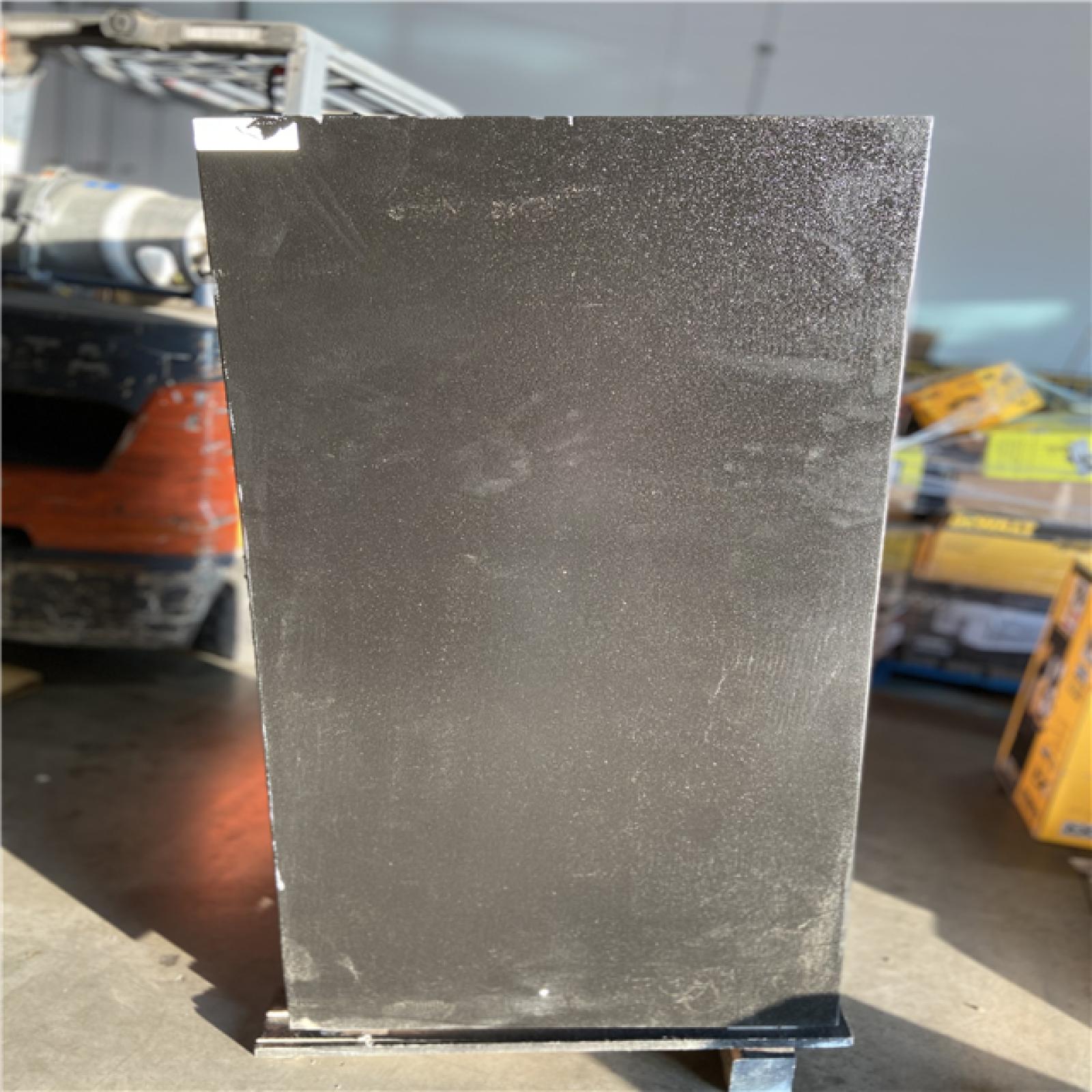 DALLAS LOCATION - STACK-ON Elite 30-Gun Fireproof Safe with Electronic Lock Gun Safe  Black