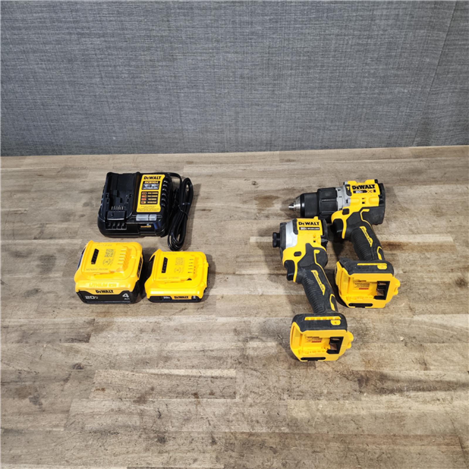 HOUSTON LOCATION - AS-IS DEWALT 2 TOOL COMBO KIT W/ (2) BATTERY & CHARGER