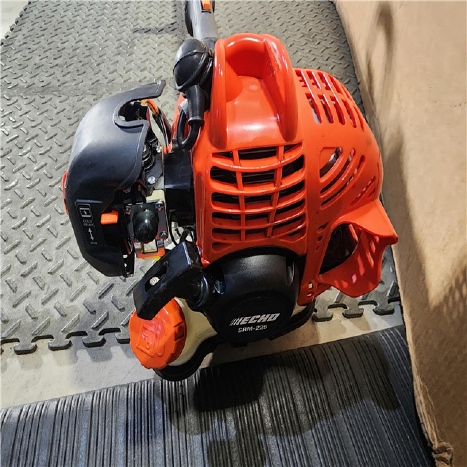 HOUSTON LOCATION - AS-IS Echo SRM-225 21.2cc 2 Stroke Fuel Efficient Durable Gas Straight Shaft Trimmer