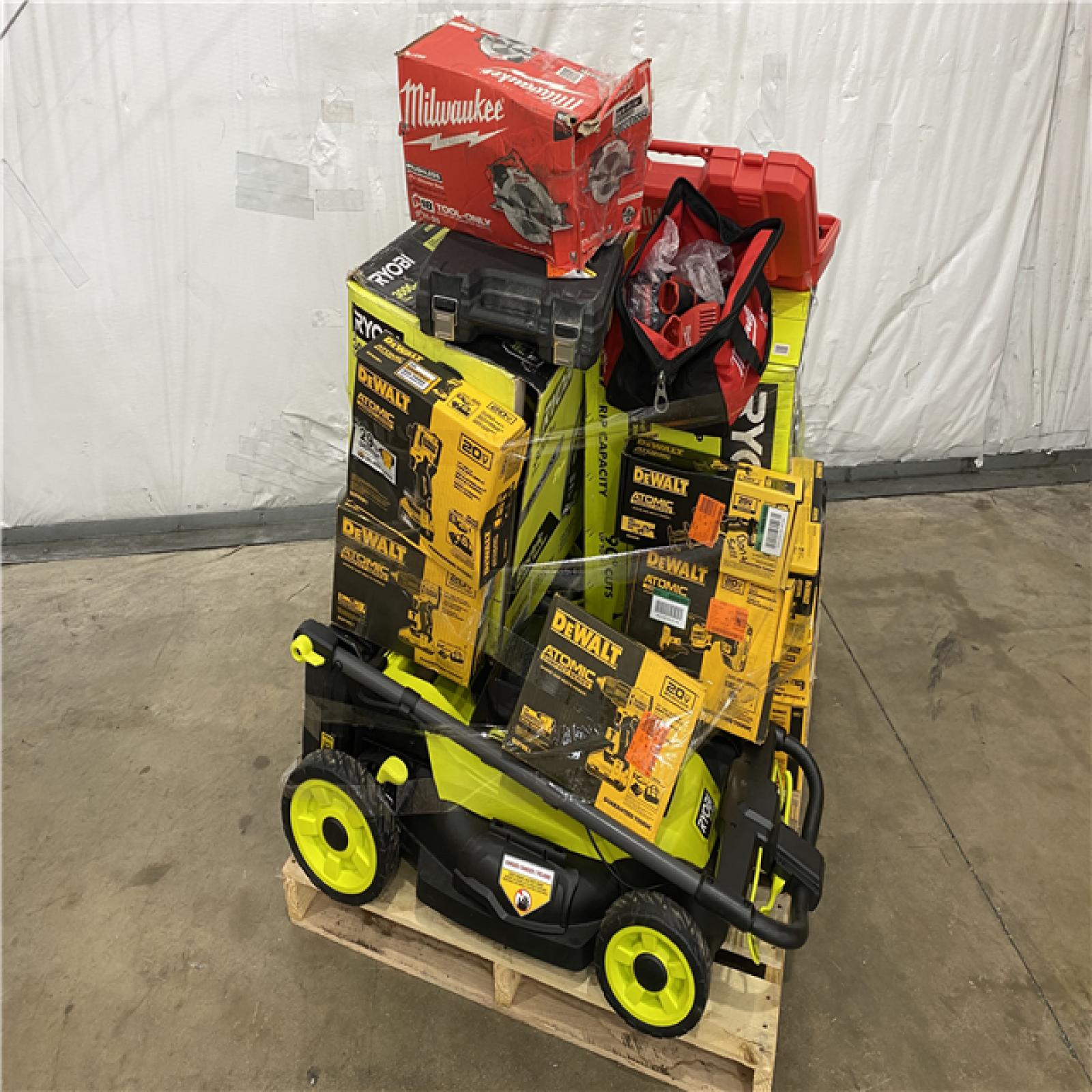 Houston Location AS IS - Tool Pallet