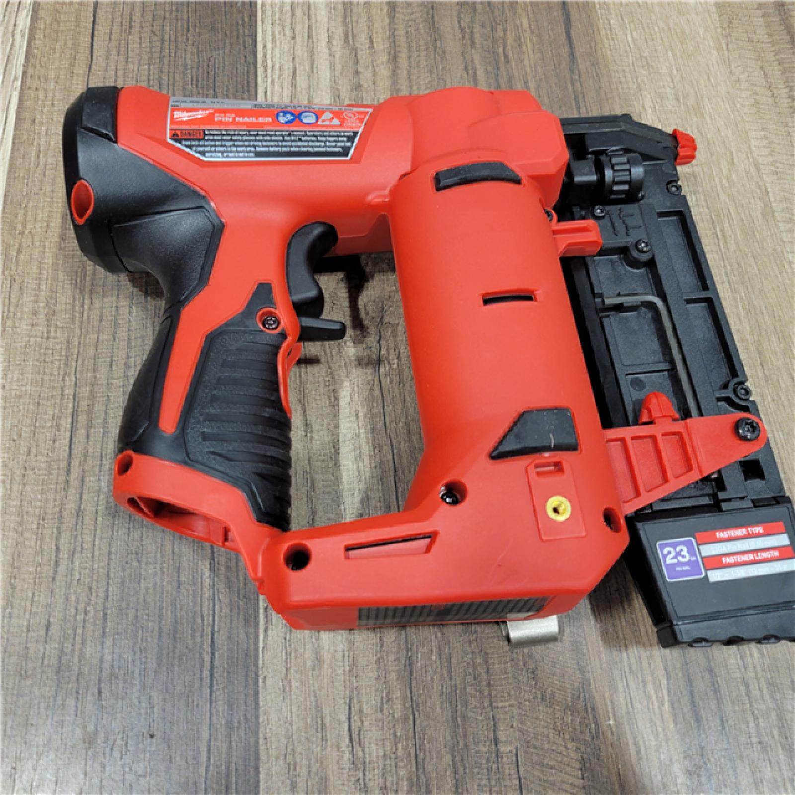 GOOD  Milwaukee 2540-20 12V 23 Gauge Cordless Pin Nailer (Tool Only)