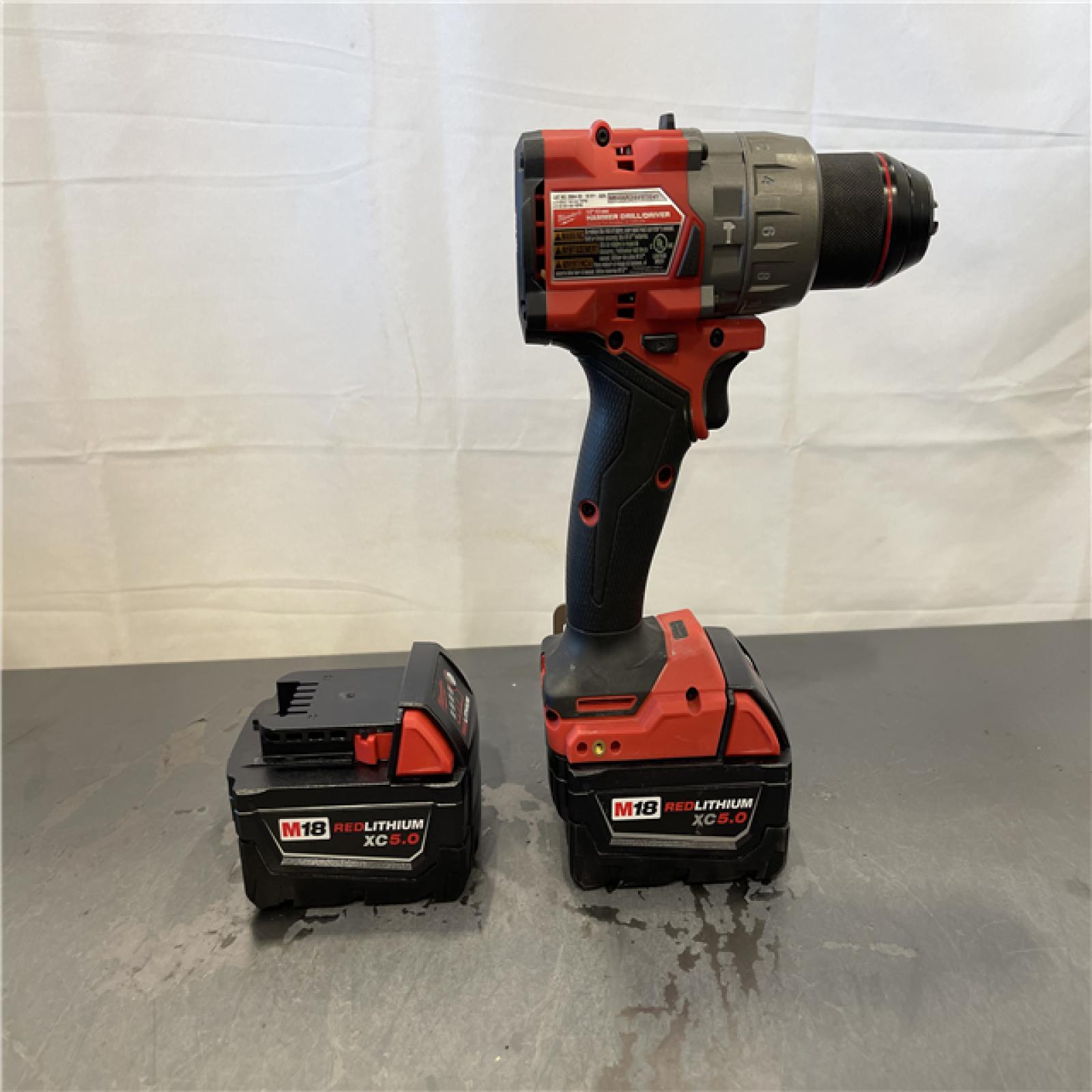 AS-IS - Milwaukee M18 FUEL 18V Lithium-Ion Brushless Cordless 1/2 in. Hammer Drill Driver Kit