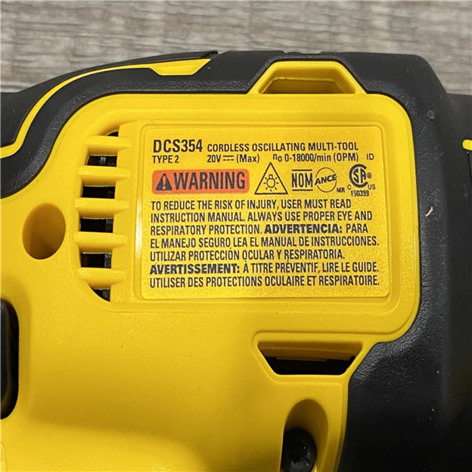 AS-IS DEWALT ATOMIC 20V MAX Cordless Brushless Oscillating Multi Tool Kit