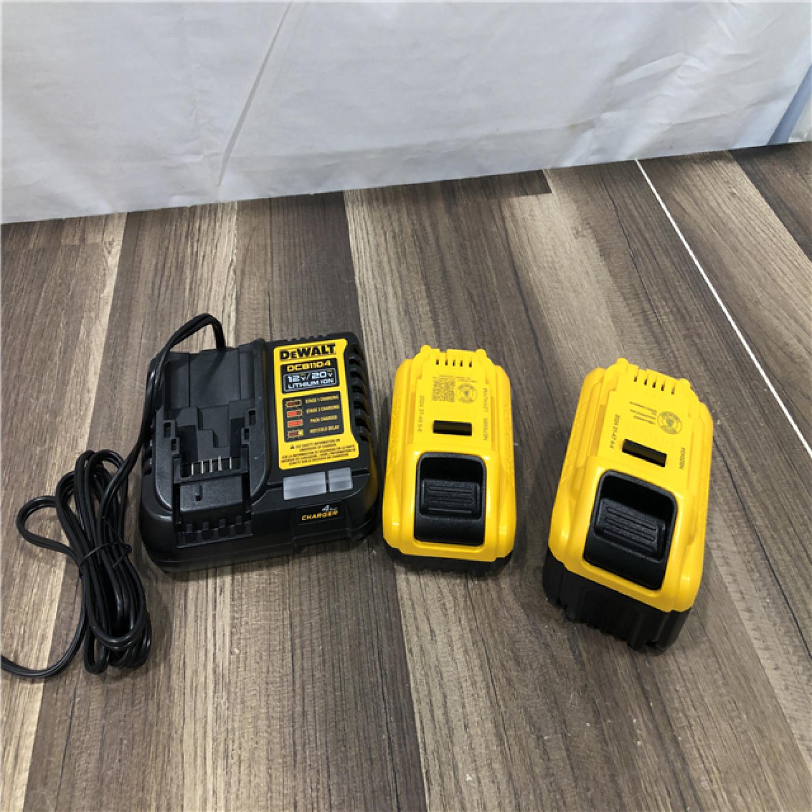 AS-IS DEWALT 20V MAX Lithium-Ion 6.0Ah and 4.0Ah Battery and Charger Starter Kit