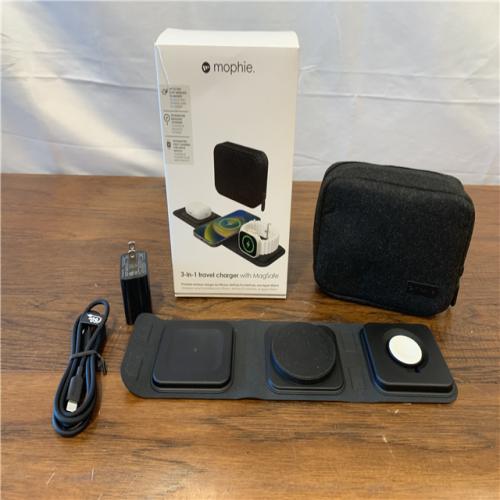 Mophie Universal Wireless 3-in-1 Travel Charger with MagSafe (Apple Exclusive - 2023)