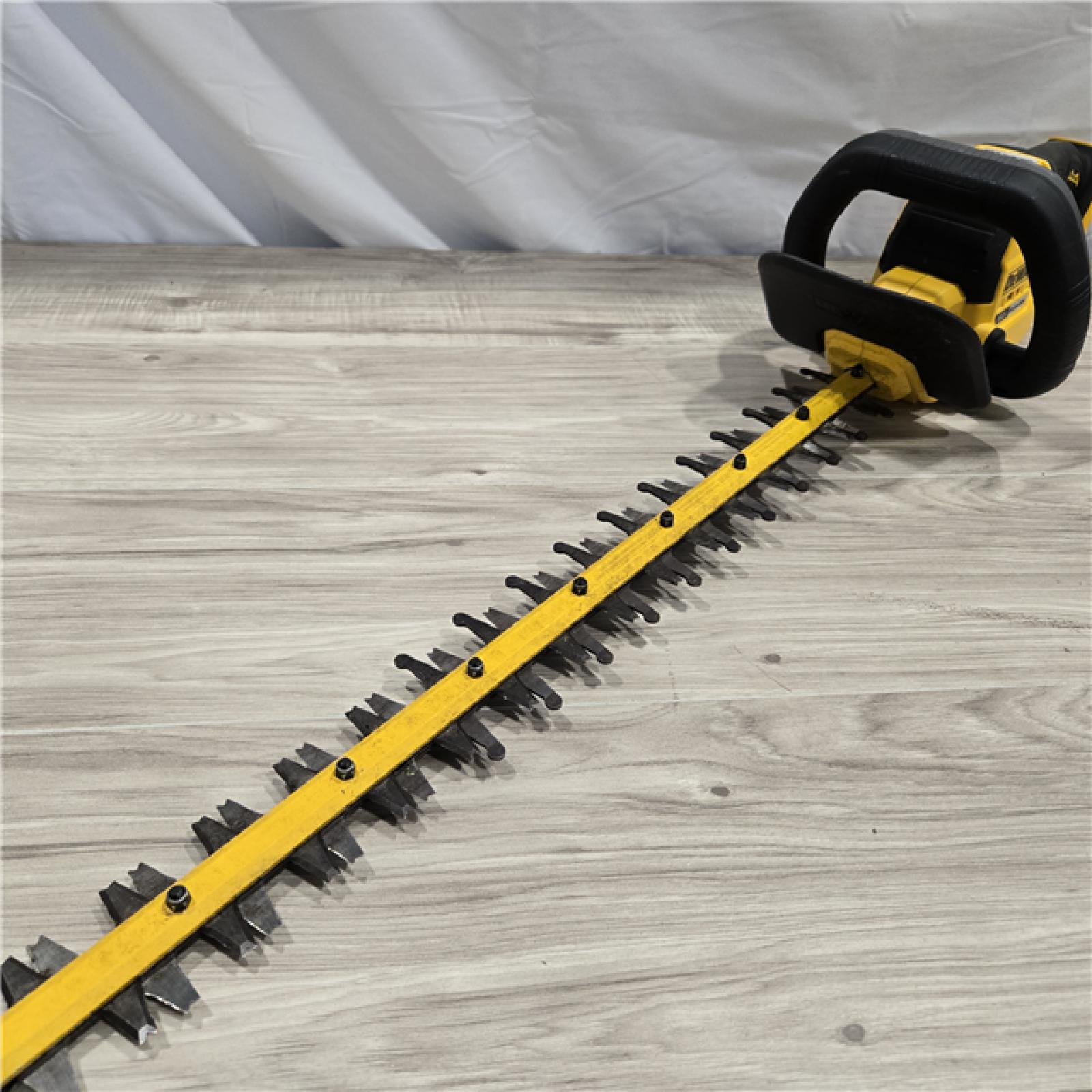 AS-IS FLEXVOLT 60V MAX Brushless Cordless Hedge Trimmer (Tool Only)