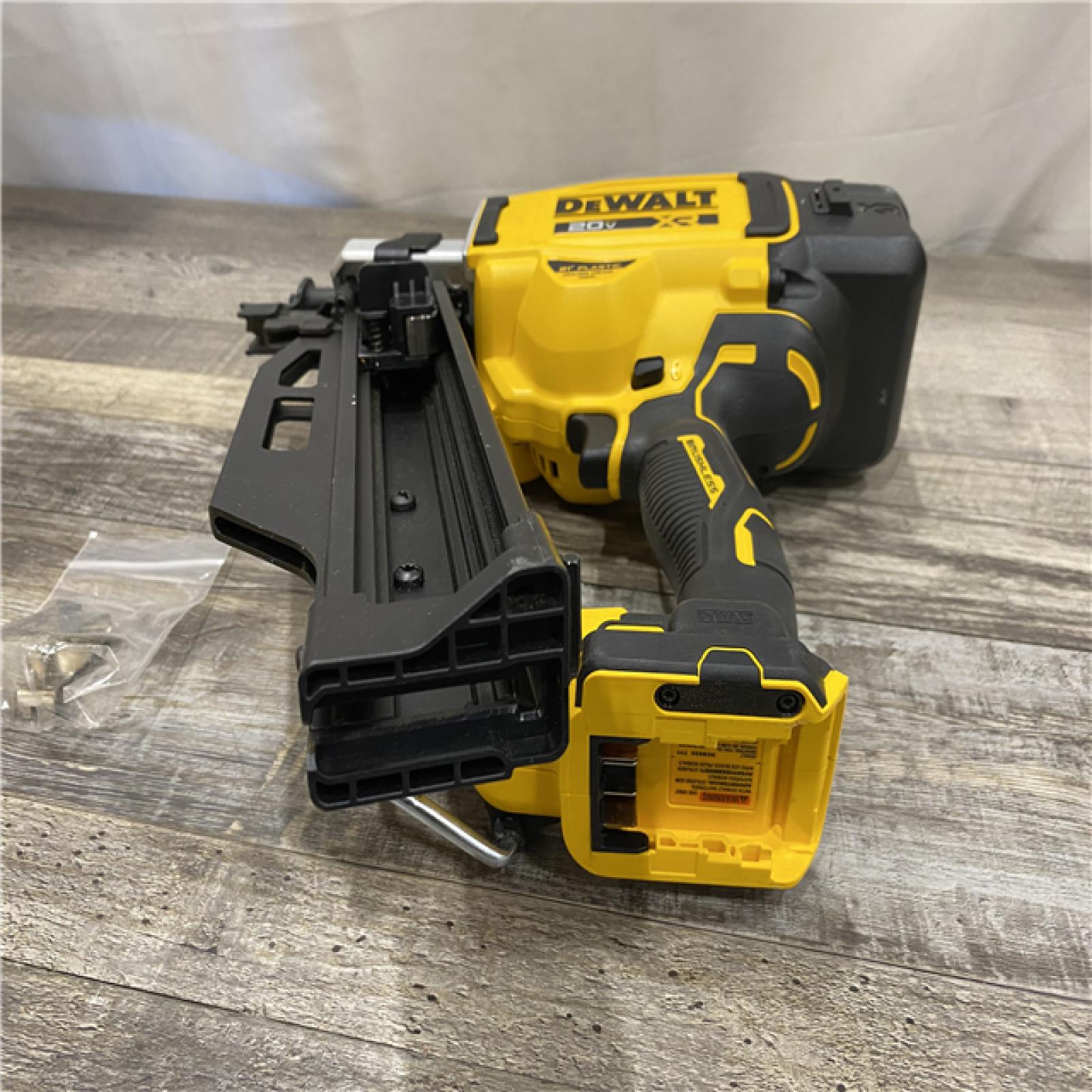 AS-IS DEWALT 20-Volt 21° Cordless Framing Nailer (Tool-Only)