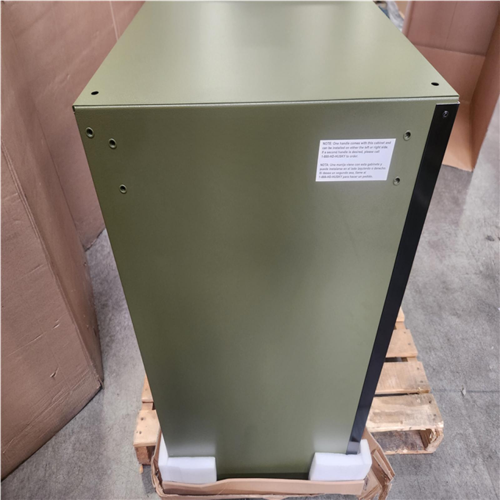 Phoenix NEW Husky Heavy Duty 52 in. W 9-Drawer Matte Army Green Rolling Tool Cabinet
