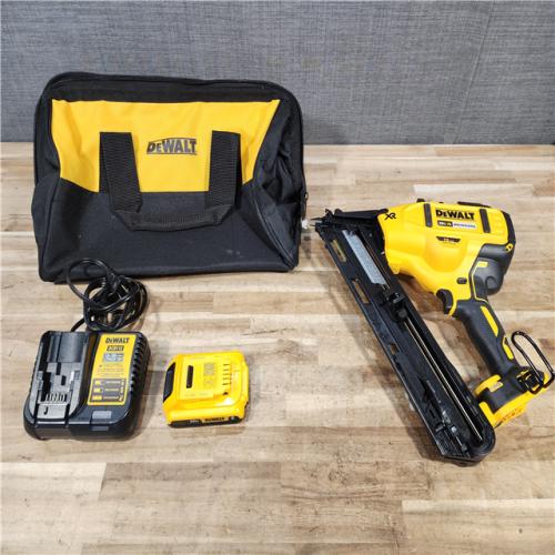 HOUSTON LOCATION - AS - IS DEWALT 20V MAX XR Lithium-Ion Cordless 2-1/2 in. 15-Gauge Finish Nailer Kit