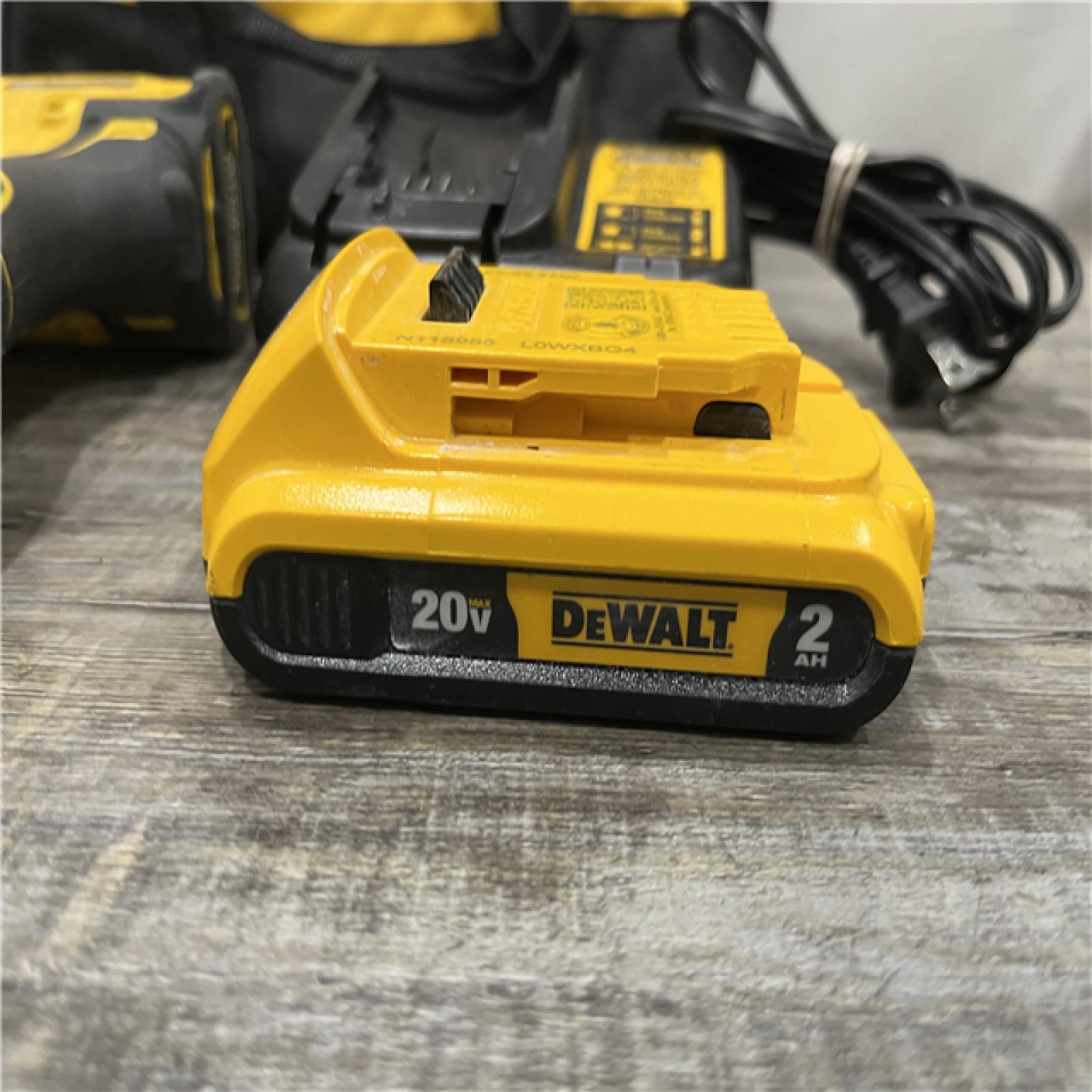 AS-IS DEWALT Atomic 20V Max Lithium-Ion Brushless Cordless Compact 1/4 in. Impact Driver Kit