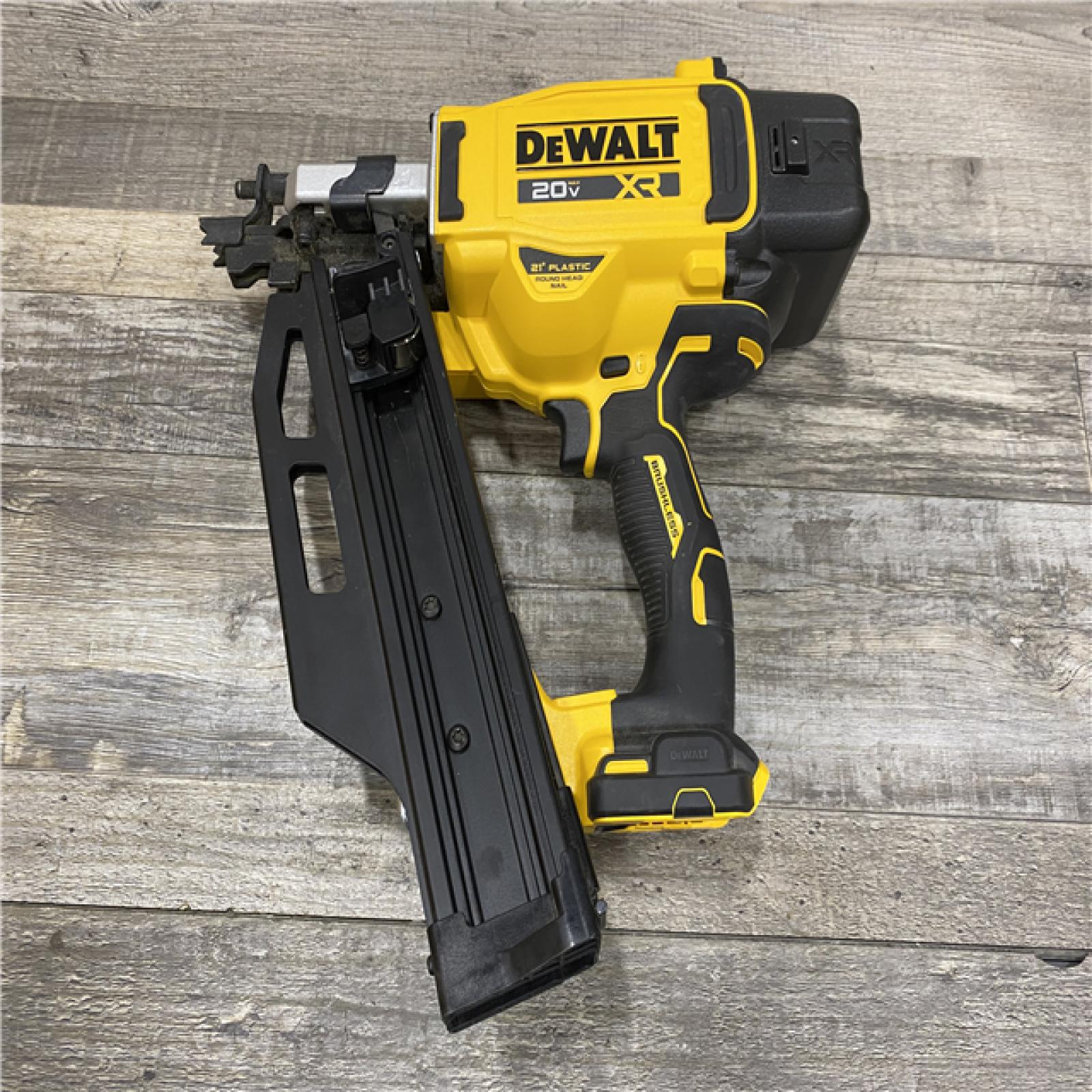 AS-IS DEWALT 20-Volt 21° Cordless Framing Nailer (Tool-Only)