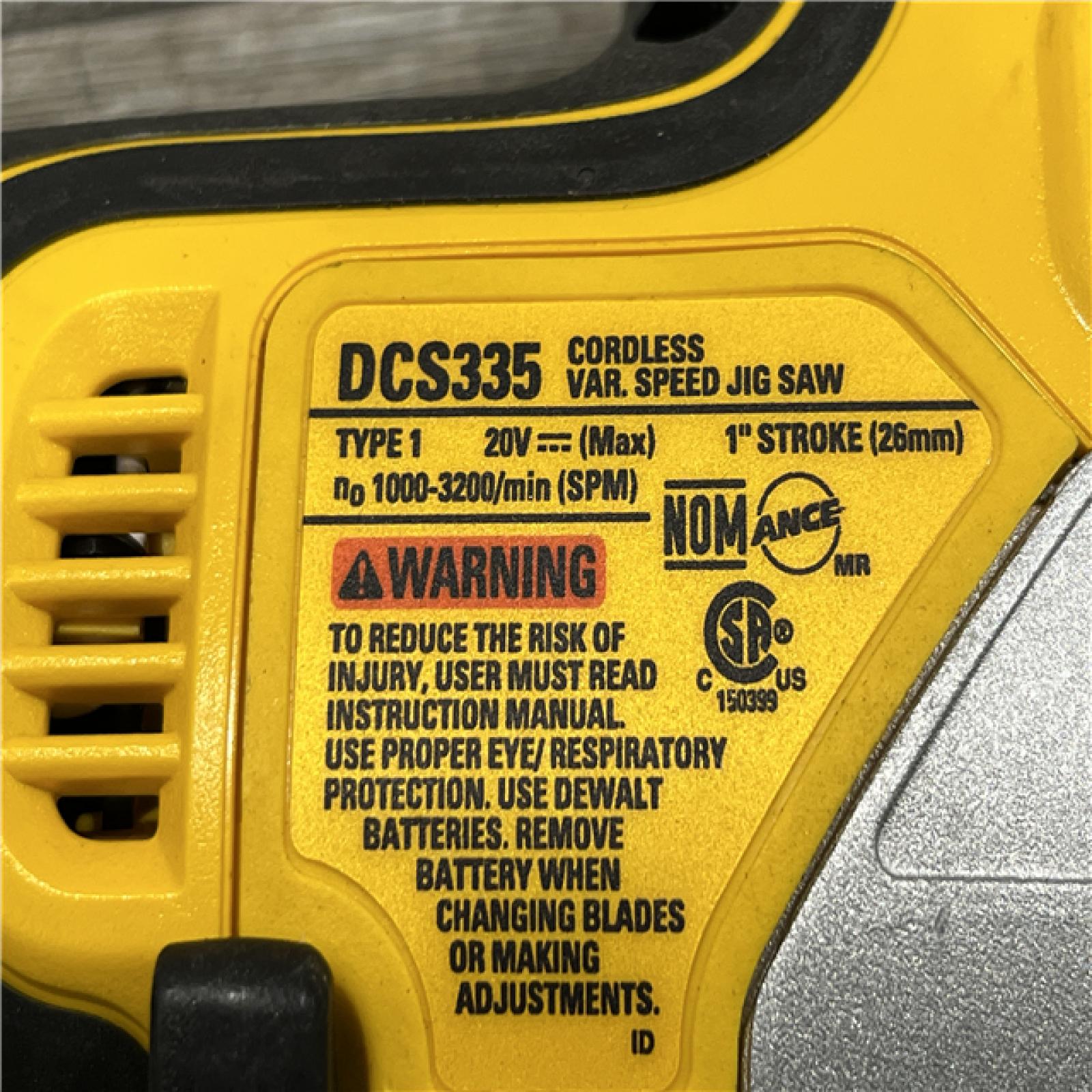 AS-IS DEWALT 20V MAX XR Cordless Barrel Grip Jigsaw (Tool Only)