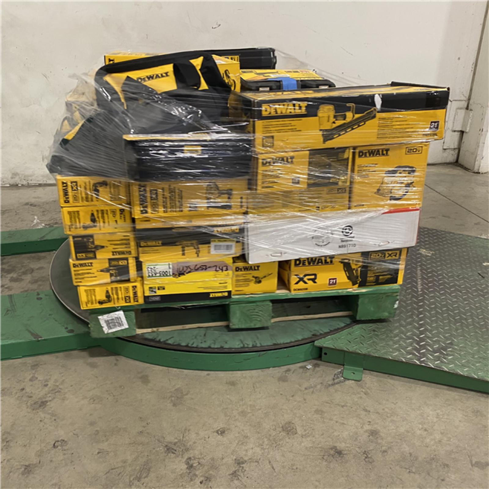 Dallas Location - As-Is Tool Pallet