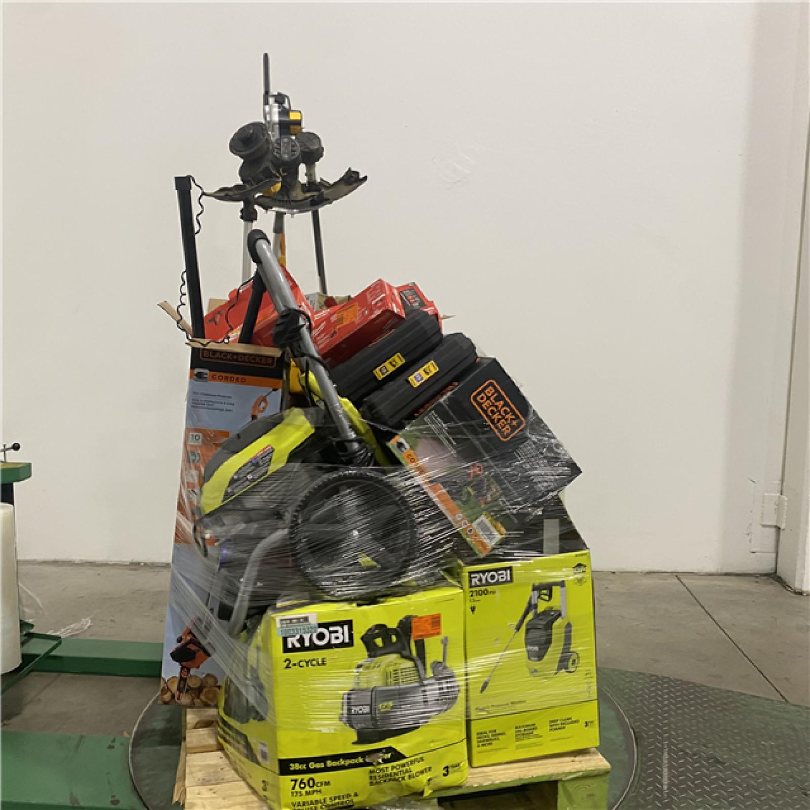 Dallas Location - As-Is Tool Pallet