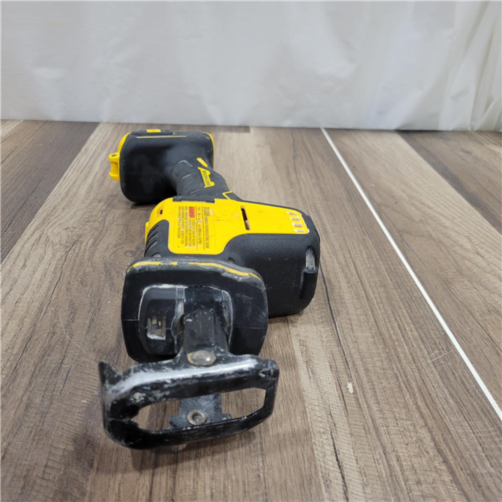 AS-IS Dewalt DCS369B ATOMIC 20V MAX Cordless One-Handed Reciprocating Saw (Tool Only)