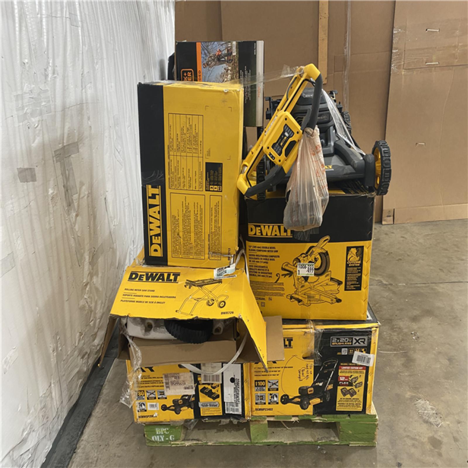 Houston Location AS IS - Tool Pallet