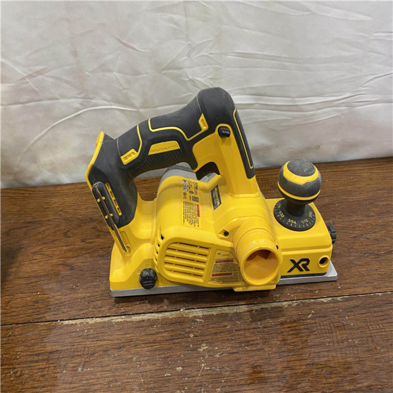AS-IS DEWALT DCP580B 20V MAX Lithium Ion Brushless Planer