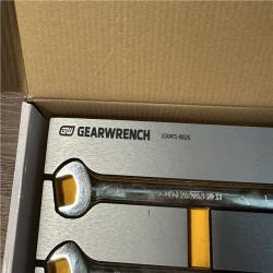 California New GearWrench Mechanics Tool Set W/Tray