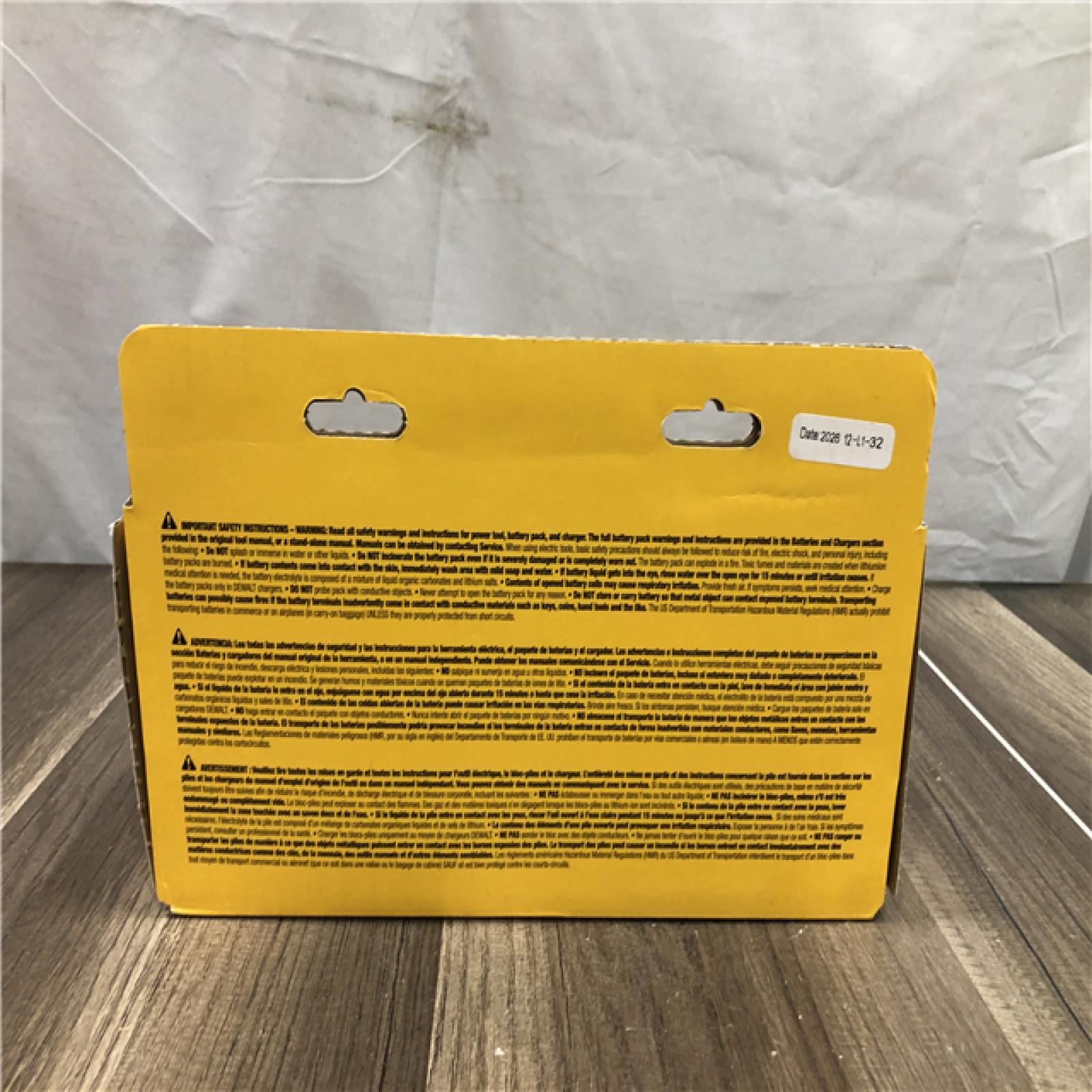 NEW- DEWALT FLEXVOLT 20V/60V MAX Lithium-Ion 6.0Ah Battery Pack Kit