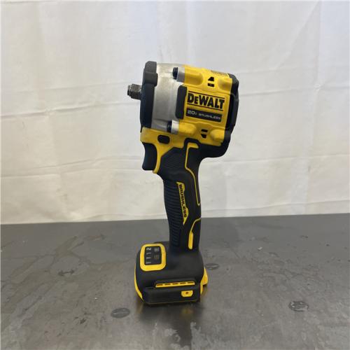 AS-IS- DeWalt 20V MAX ATOMIC 3/8 in. Cordless Brushless Compact Impact Wrench (Tool-Only)