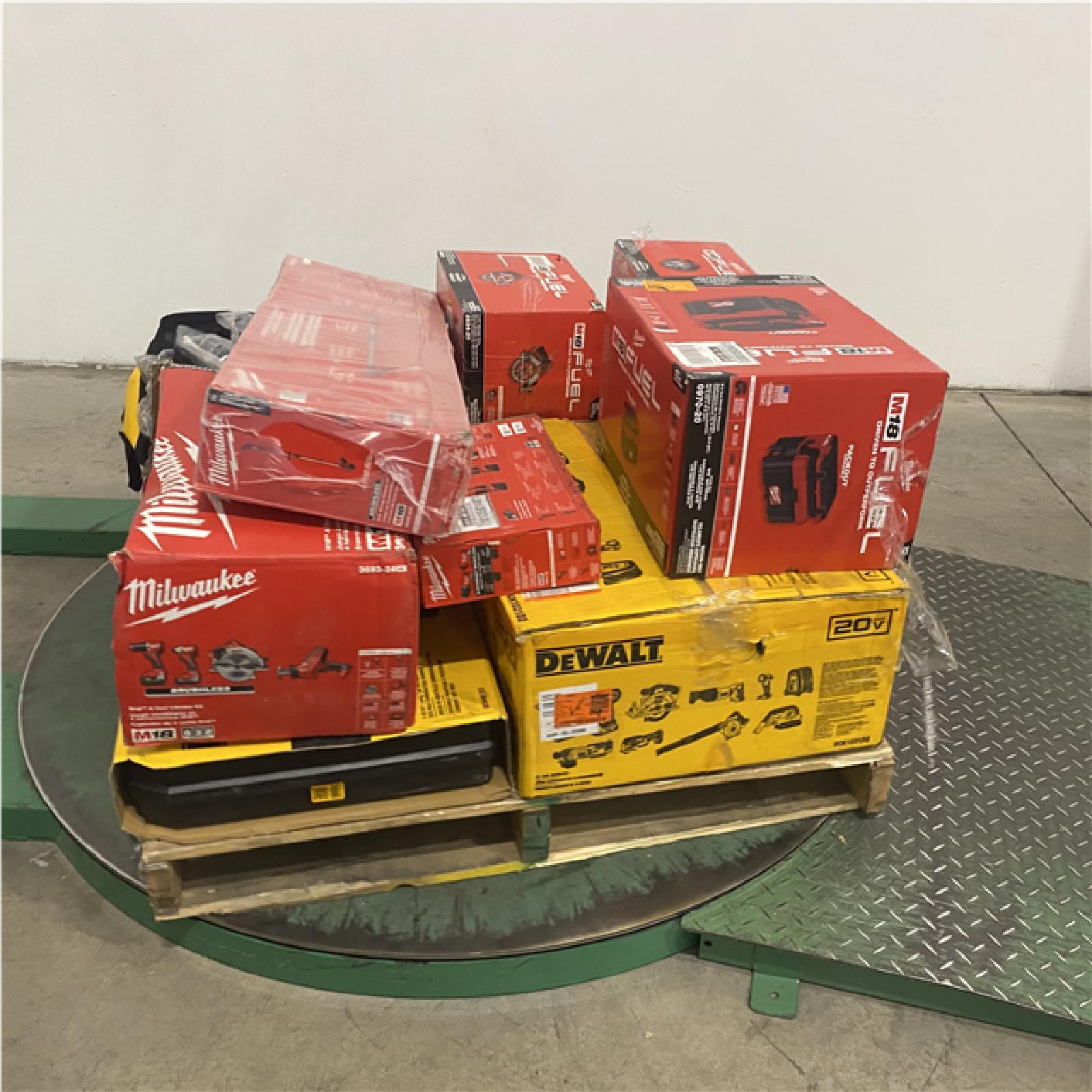 Dallas Location - As-Is Tool Pallet