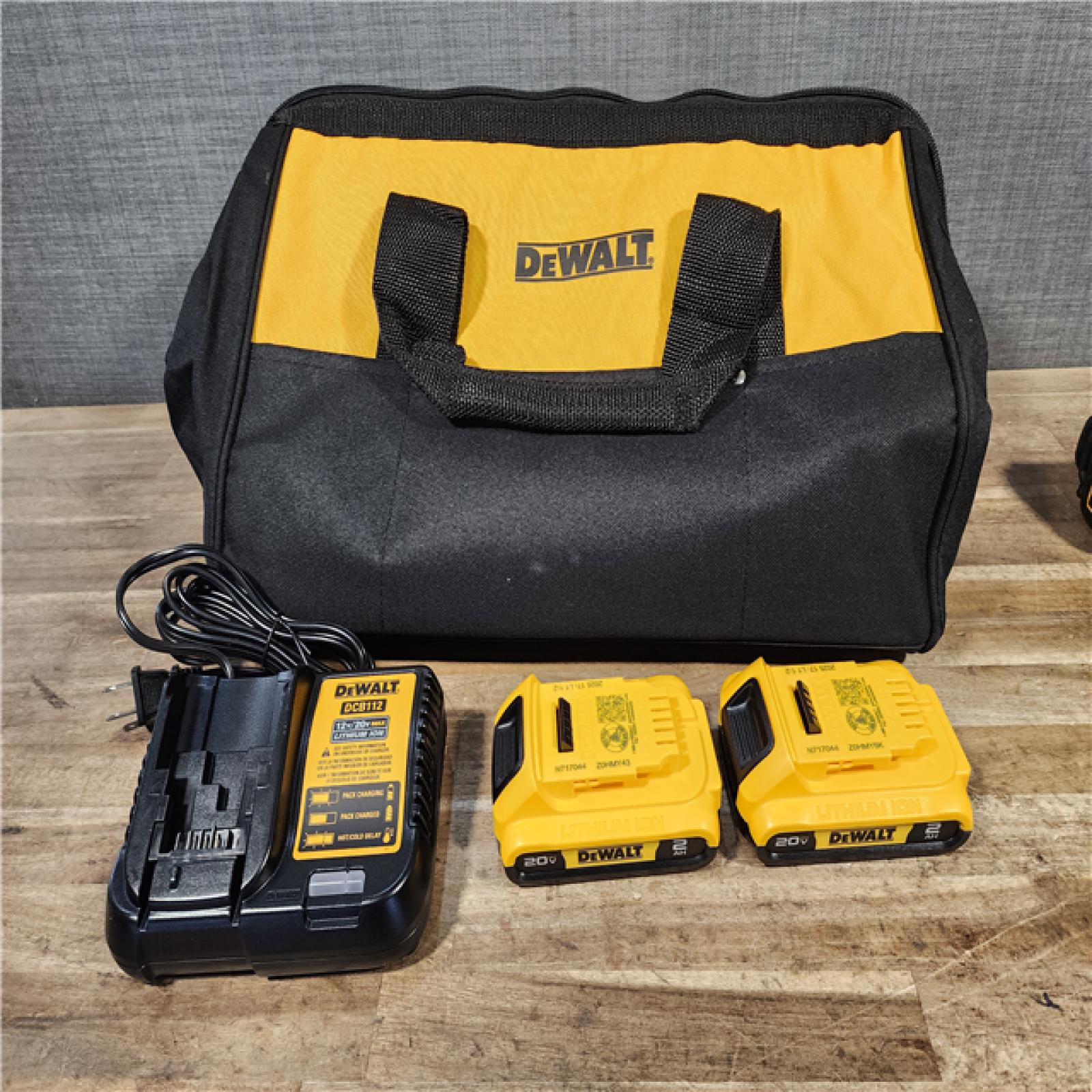 HOUSTON LOCATION - AS-IS DEWALT ATOMIC 20-Volt Lithium-Ion Cordless Brushless (3-Tool) Combo Kit
