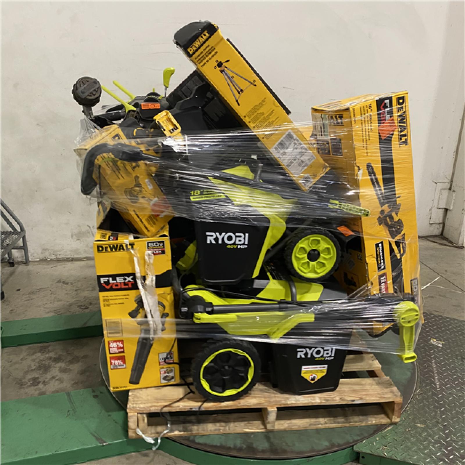 Dallas Location - As-Is Tool Pallet