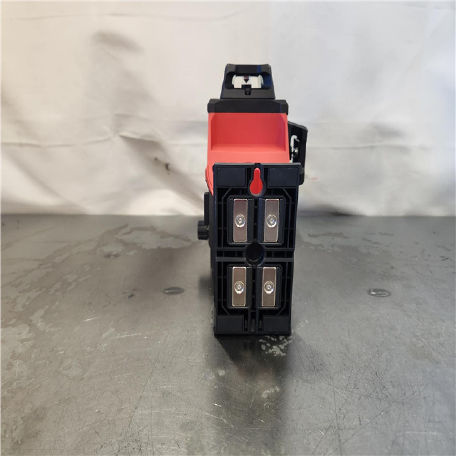 AS-IS- Milwaukee-M12 Green Beam Laser 360° 3-Plane Kit