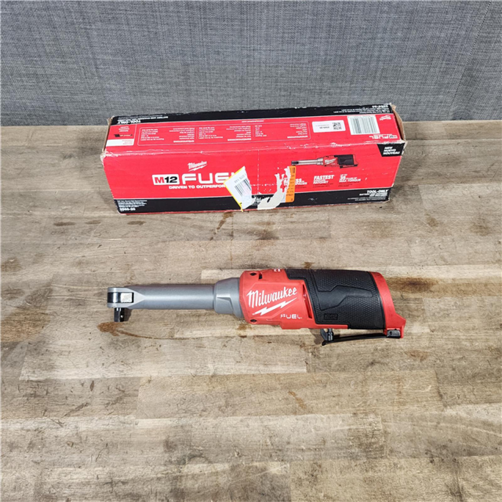 HOUSTON LOCATION - AS-IS Milwaukee 2569-20 12V Cordless 3/8 Extended Reach High Speed Ratchet (Tool Only)