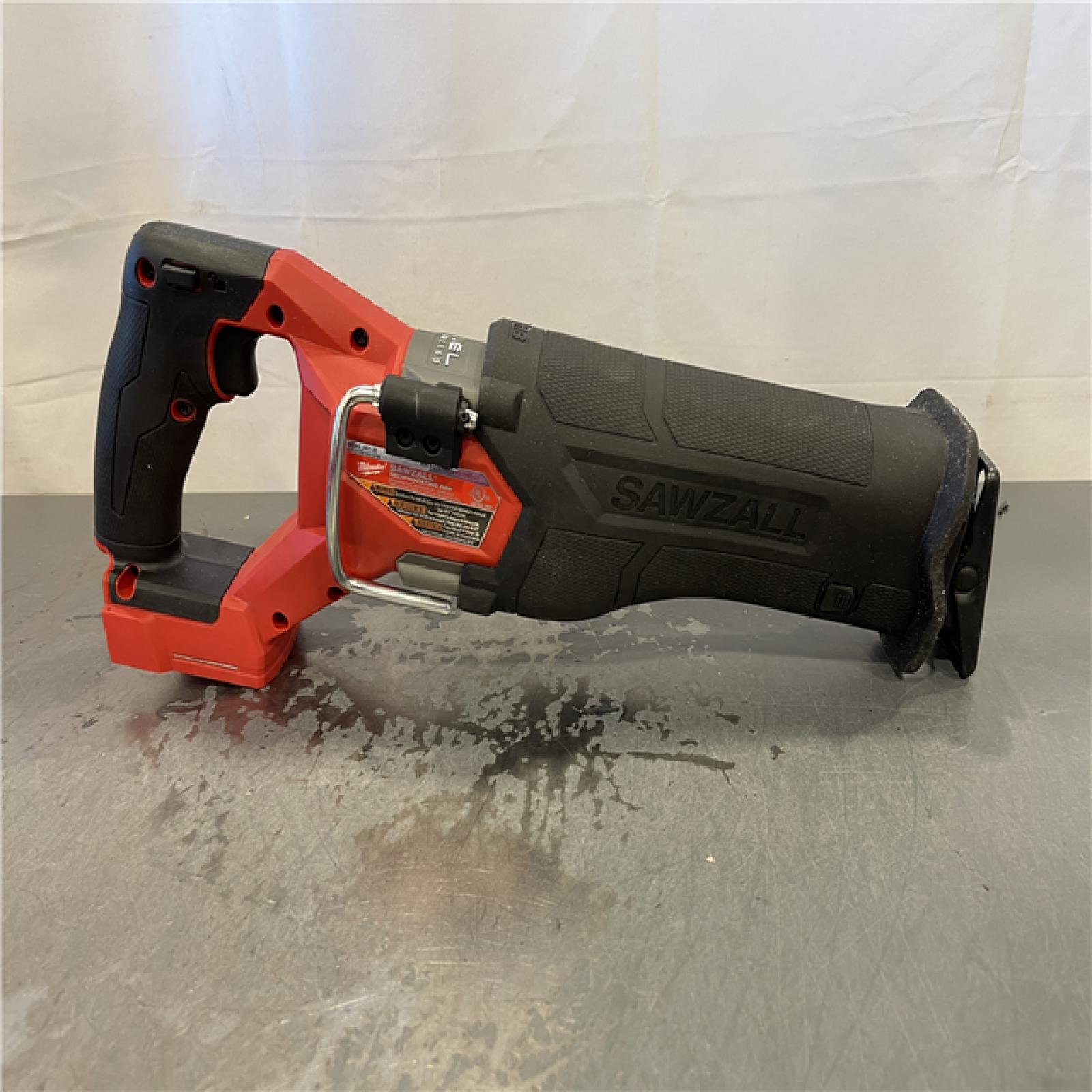 AS-IS - Milwaukee M18 FUEL GEN-2 18V Lithium-Ion Brushless Cordless SAWZALL Reciprocating Saw
