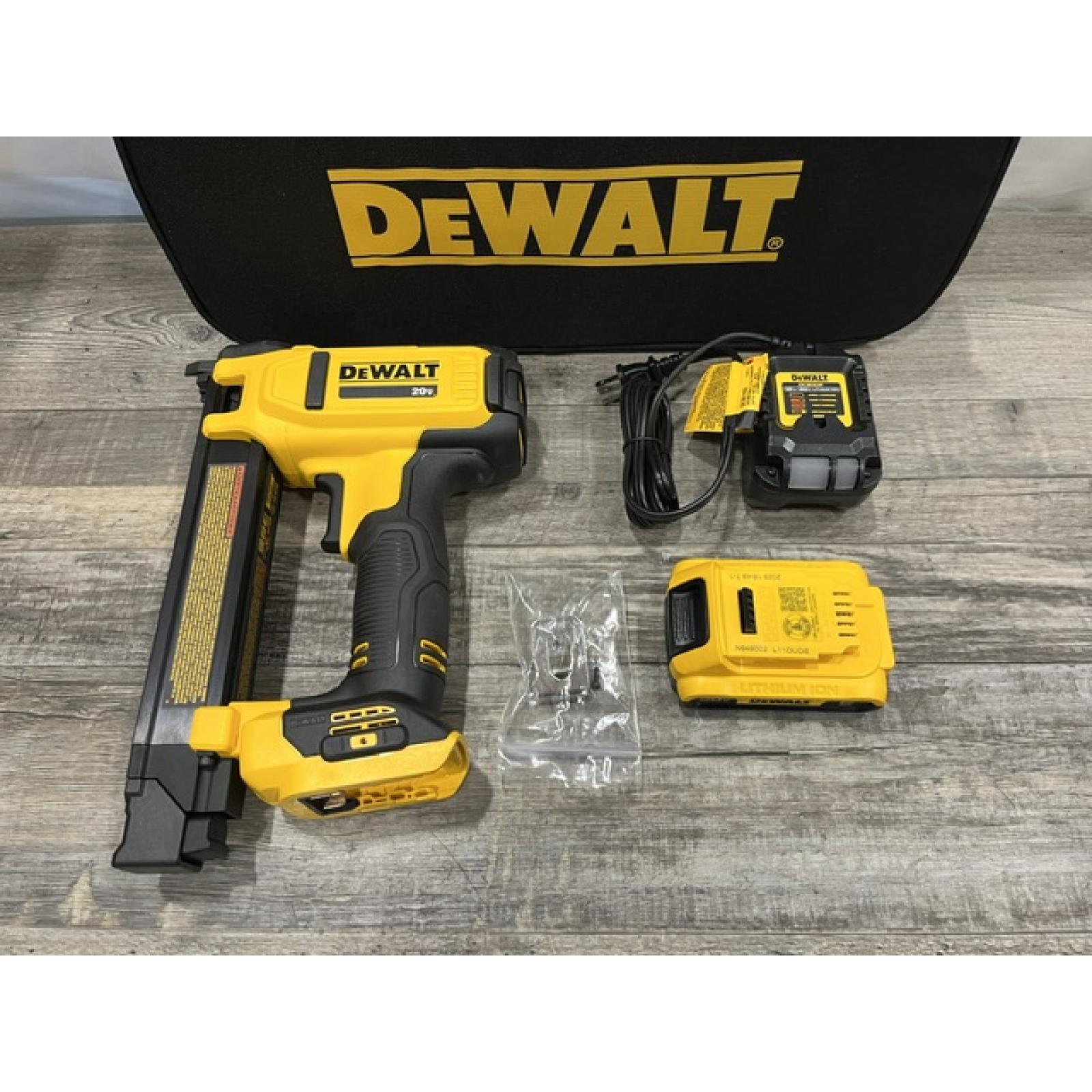 AS-IS DEWALT 20V MAX Lithium-Ion Cordless Cable Stapler Kit