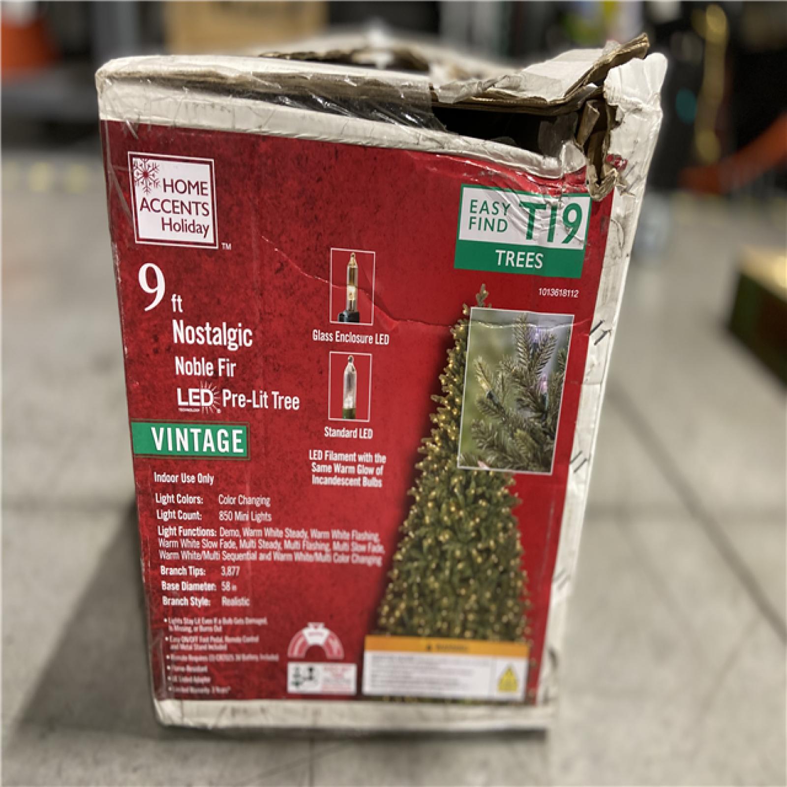 DALLAS LOCATION - Home Accents Holiday 9 ft. Nostalgic Noble Fir LED Pre-Lit Christmas Tree T19 - RETAIL -$349