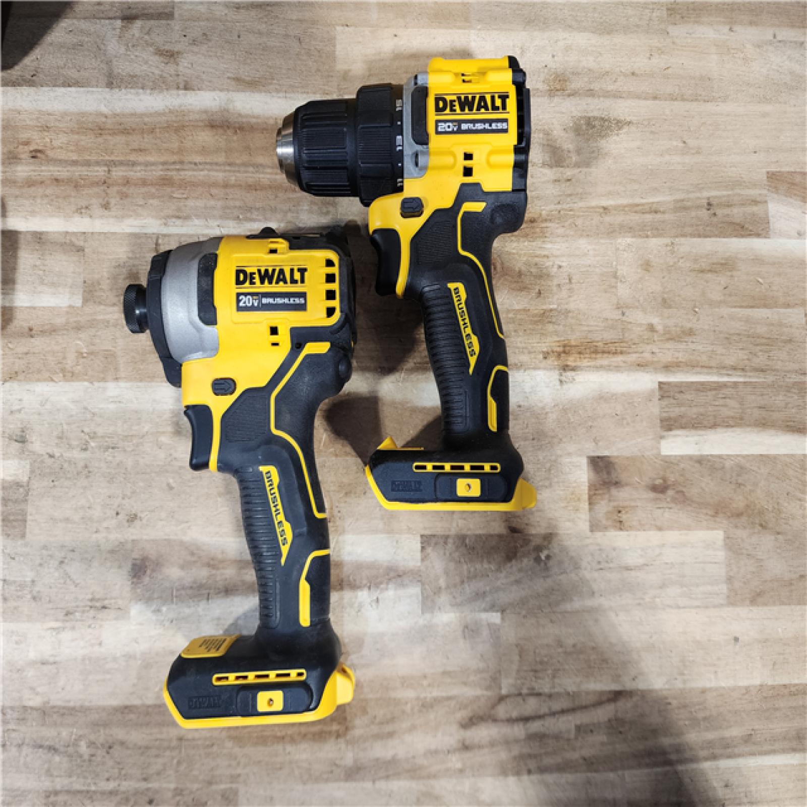 HOUSTON LOCATION - AS-IS DEWALT ATOMIC 20-Volt MAX Lithium-Ion Cordless Combo Kit