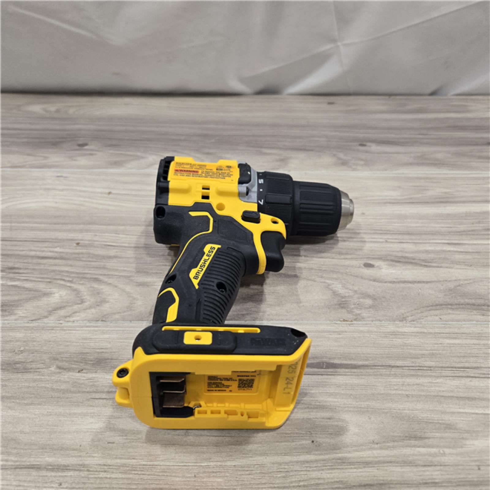 AS-IS DeWalt 20V MAX ATOMIC 1/2 in. Cordless Drill/Driver (Tool-Only)