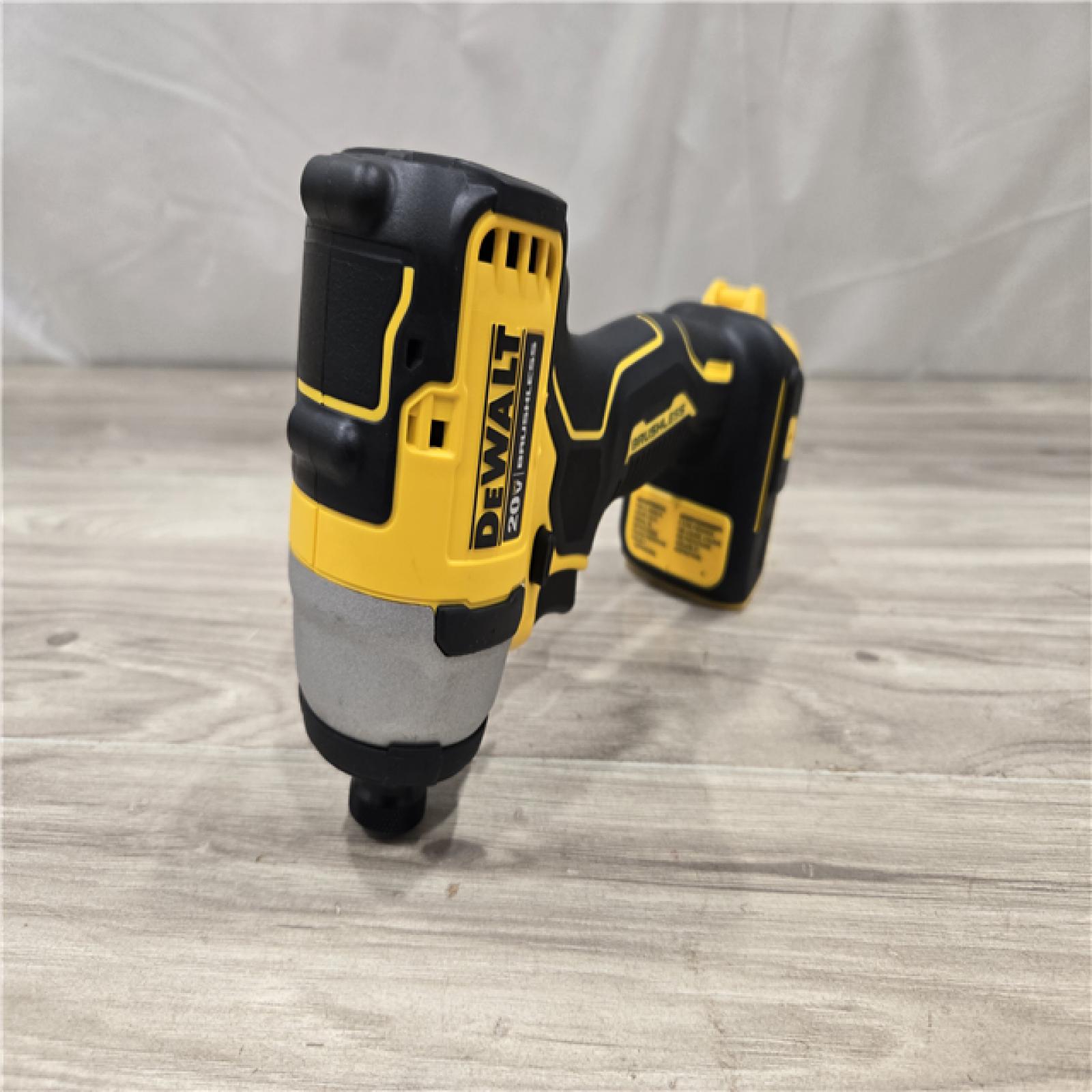 AS-IS DeWALT ATOMIC 20V MAX Cordless Compact Impact Driver Kit