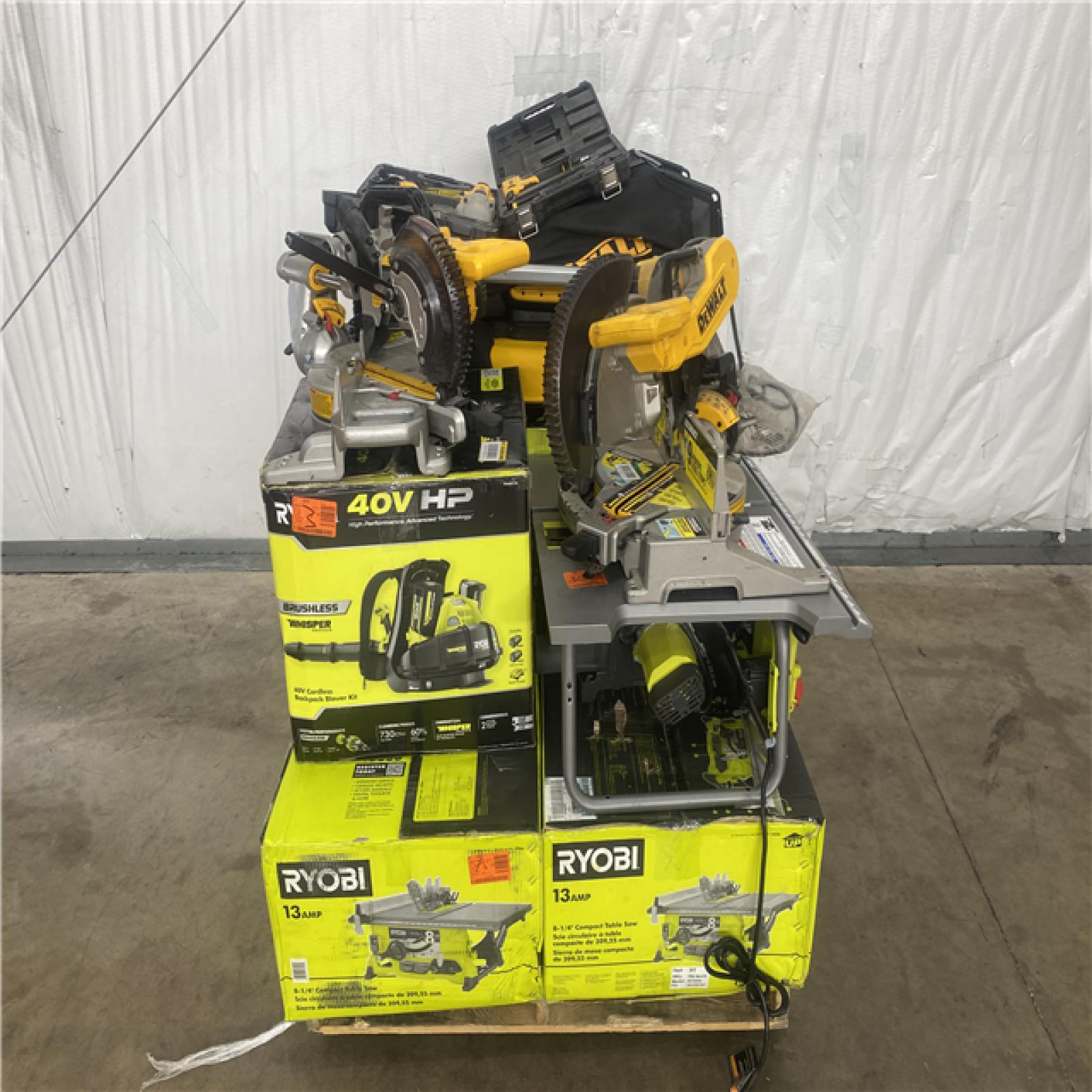 Houston Location AS IS - Tool Pallet