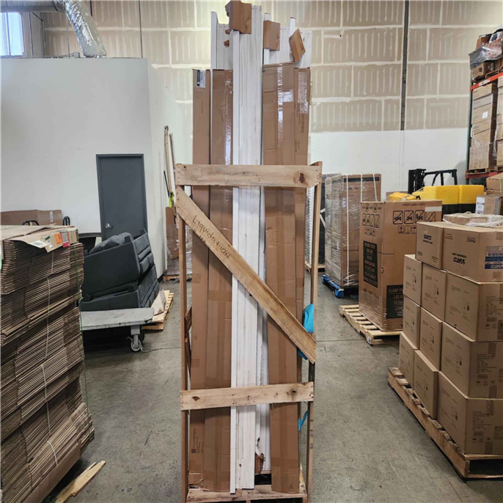 Phoenix AS-IS Mixed Steve and Son's Doors and Champion Cordless Aluminum Blinds Pallet