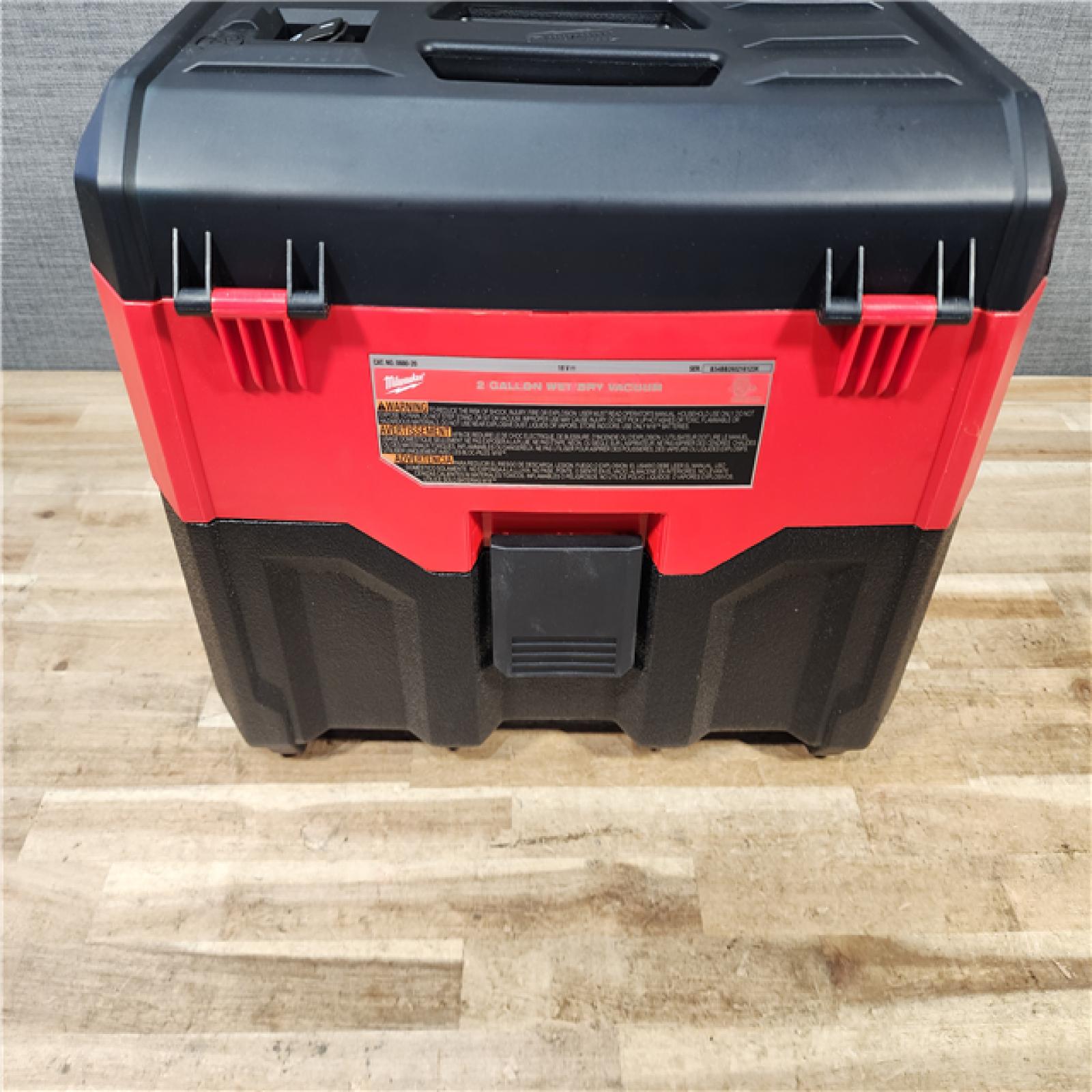 HOUSTON LOCATION - AS - IS Milwaukee 18-Volt 2 Gal. Lithium-Ion Cordless Wet/Dry Vacuum (Vacuum-Only)