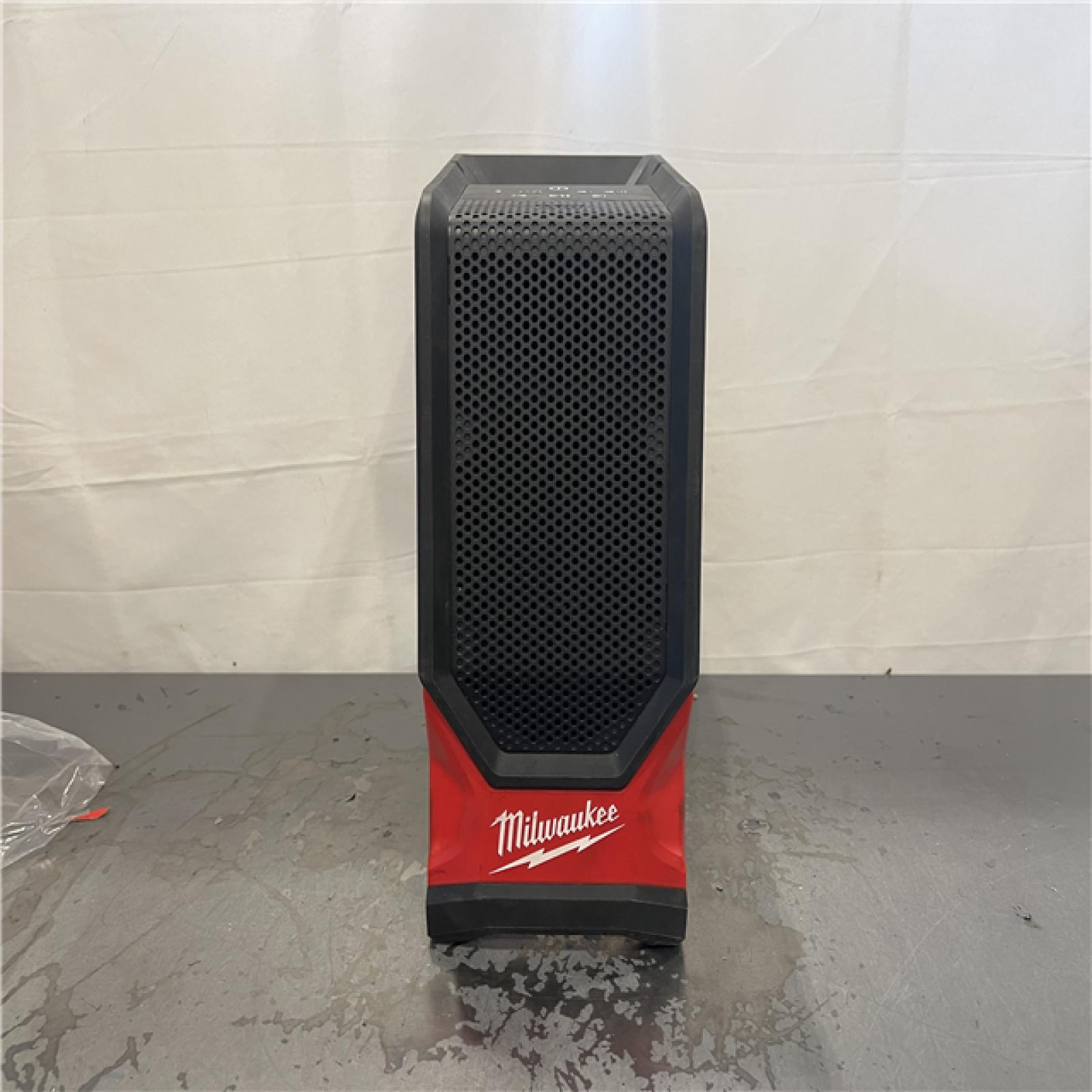 AS-IS- Milwaukee M18 Wireless Bluetooth Jobsite Speaker
