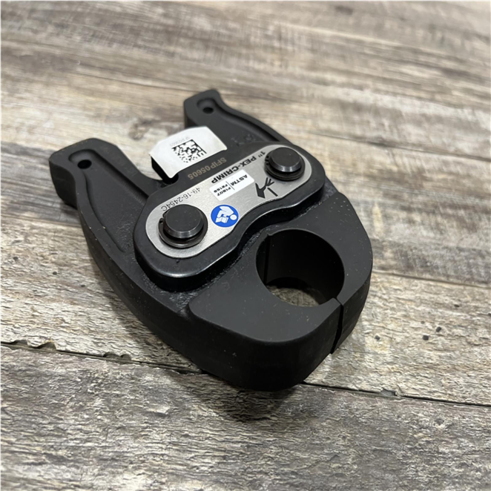 AS-IS Milwaukee 1 in. PEX Crimp Jaw for M12 FORCE LOGIC Press Tool