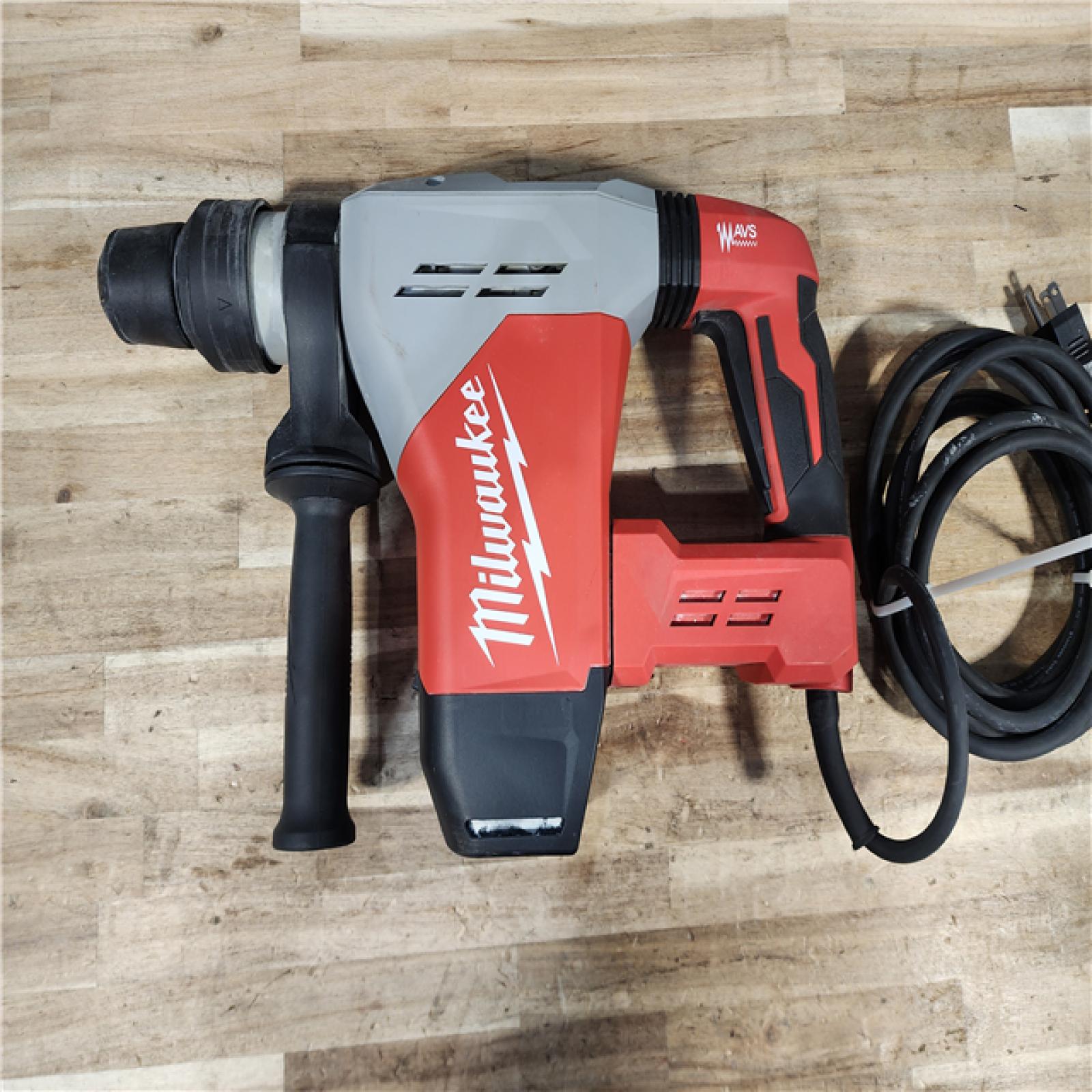 HOUSTON LOCATION - AS-IS Milwaukee 1-9/16 in. SDS-Max Rotary Hammer