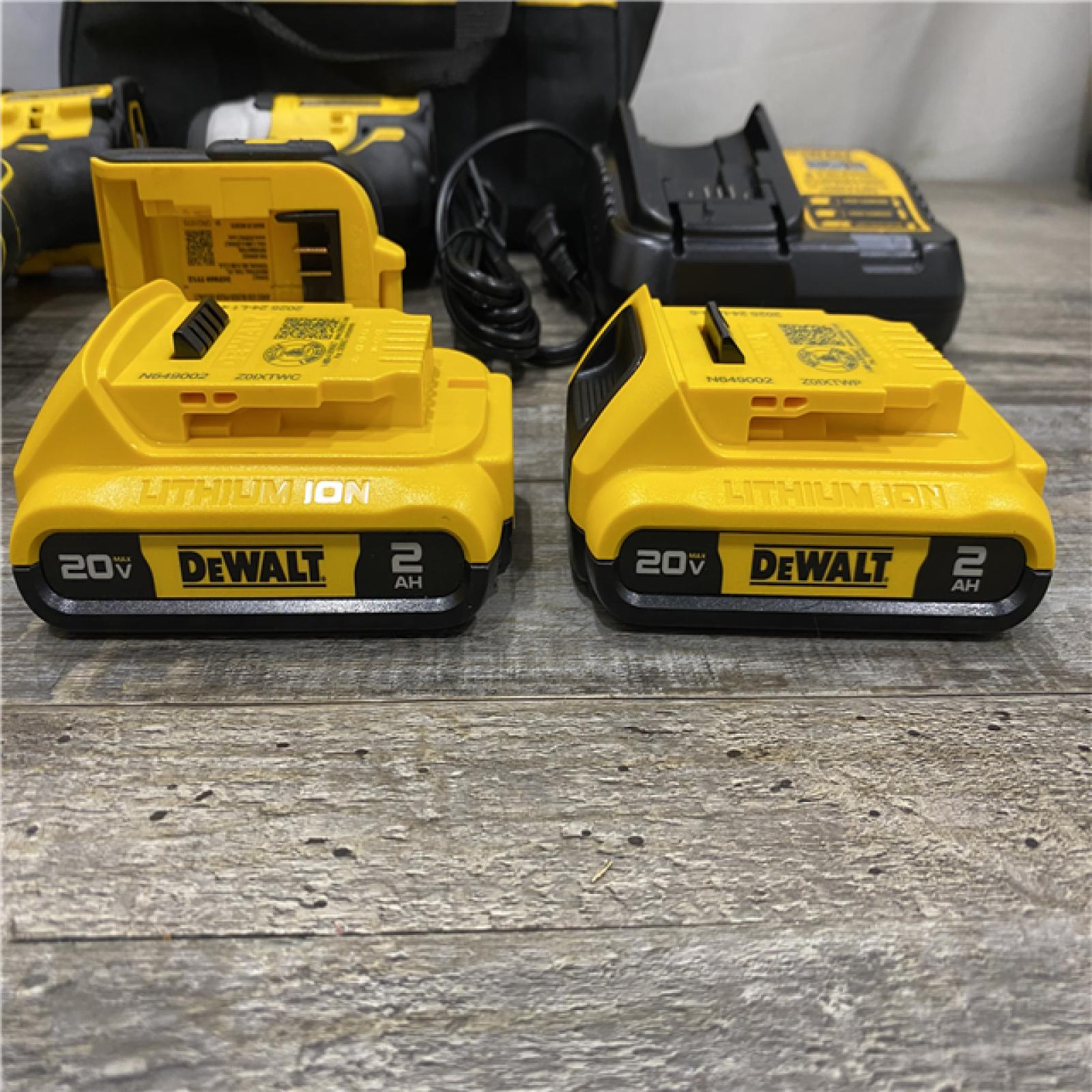 AS-IS DEWALT ATOMIC 20-Volt MAX Lithium-Ion Cordless Combo Kit