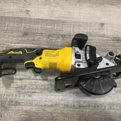 AS-IS DEWALT ATOMIC 20V MAX Cordless Brushless 4-1/2 in. Circular Saw (Tool Only)