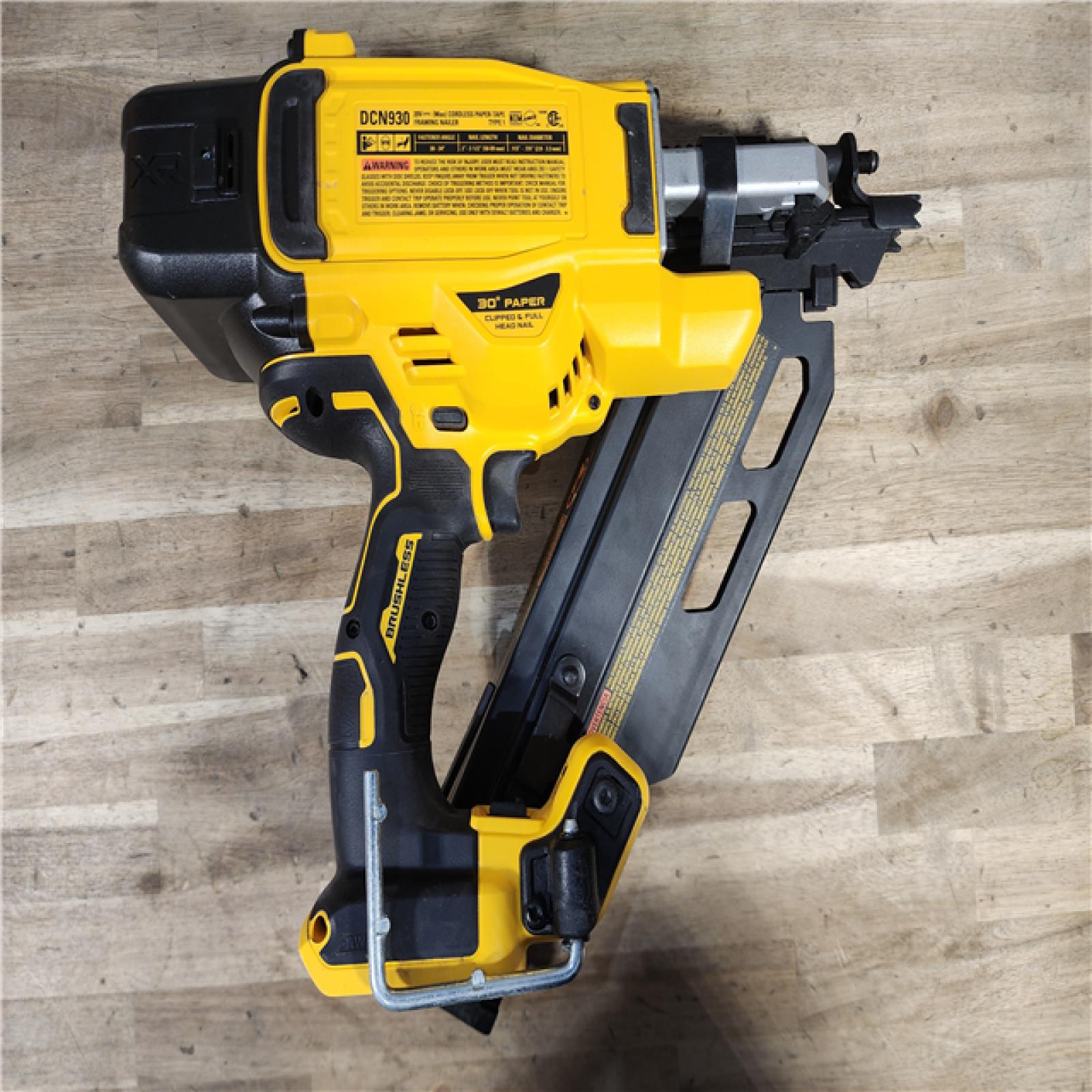 HOUSTON LOCATION - AS-IS DEWALT 20-Volt 30° Cordless Framing Nailer (Tool-Only)