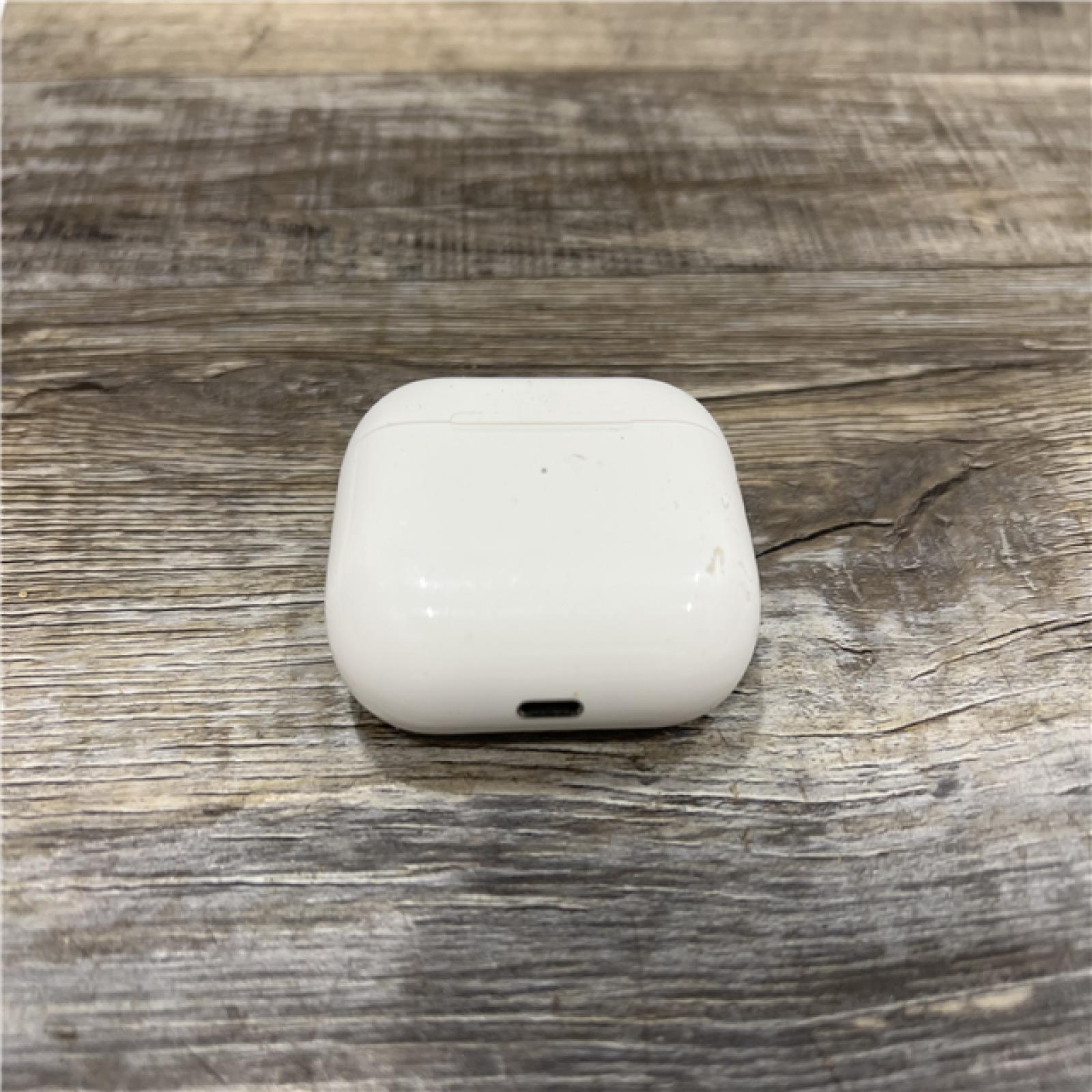 AS-IS AirPods Pro 1 And MagSafe Charging Case