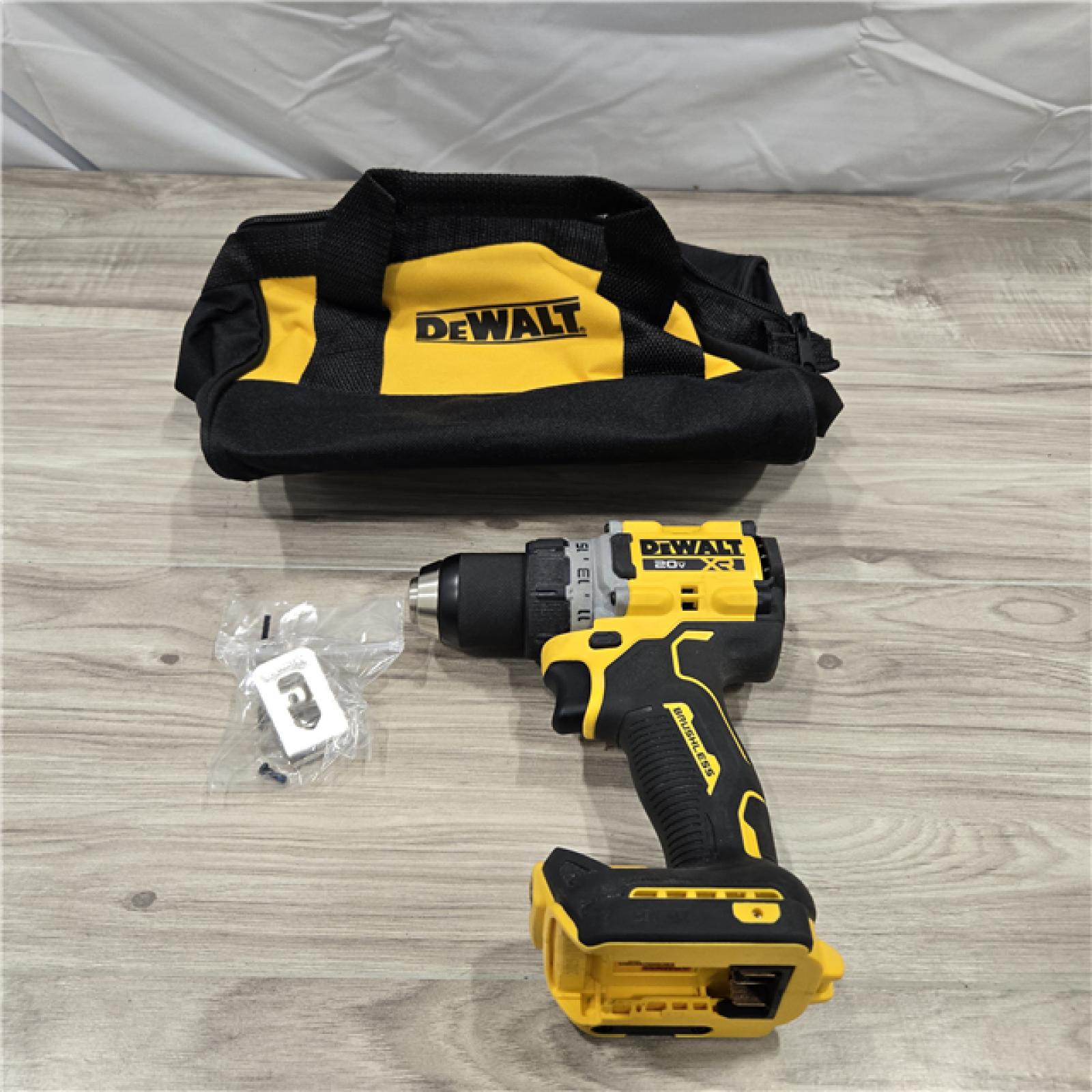 AS-IS DEWALT 20V MAX XR Brushless Cordless 1/2 Drill/Driver Kit