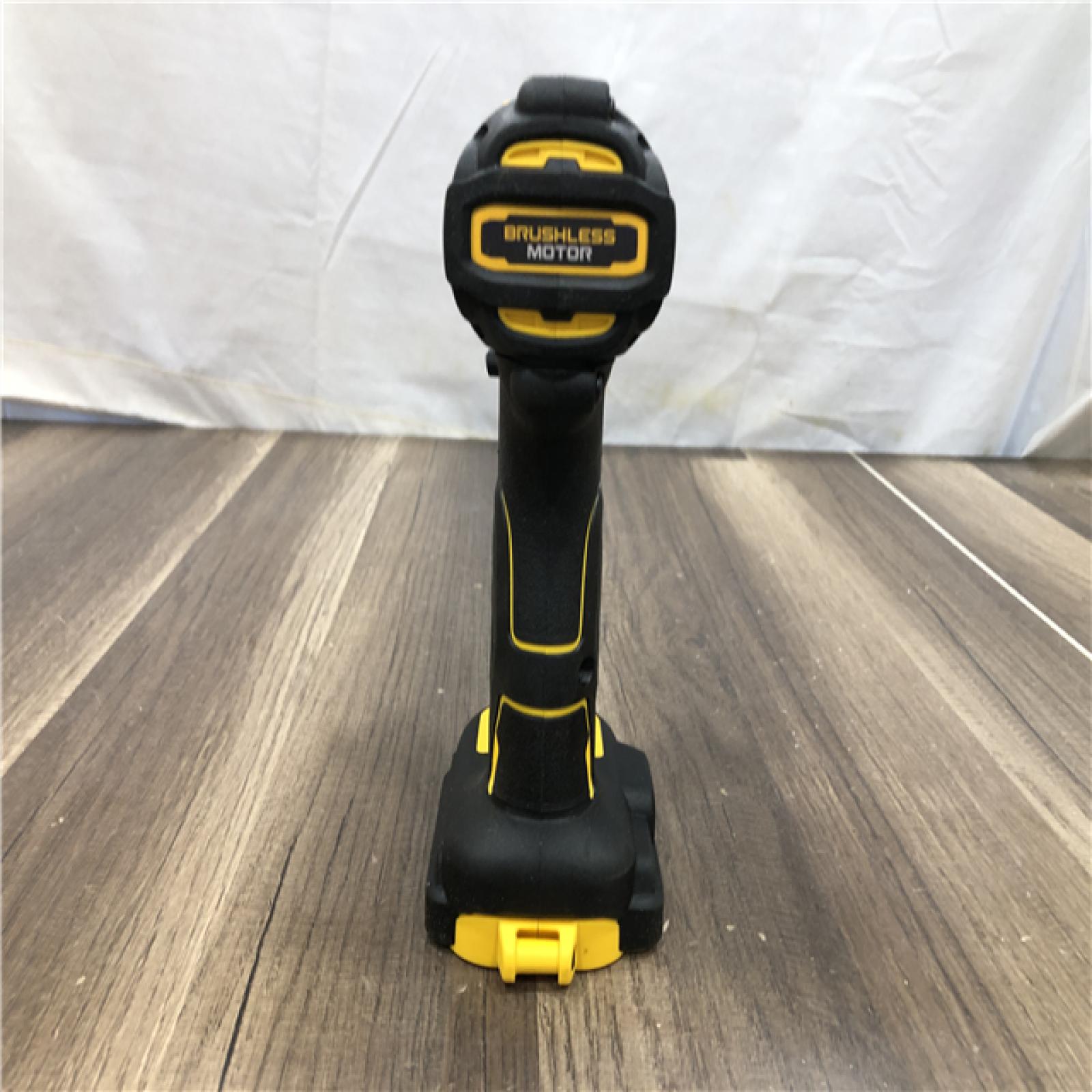 AS-IS DEWALT 20V MAX XR Cordless Brushless 1/4 in. 3-Speed Impact Driver (Tool-Only)